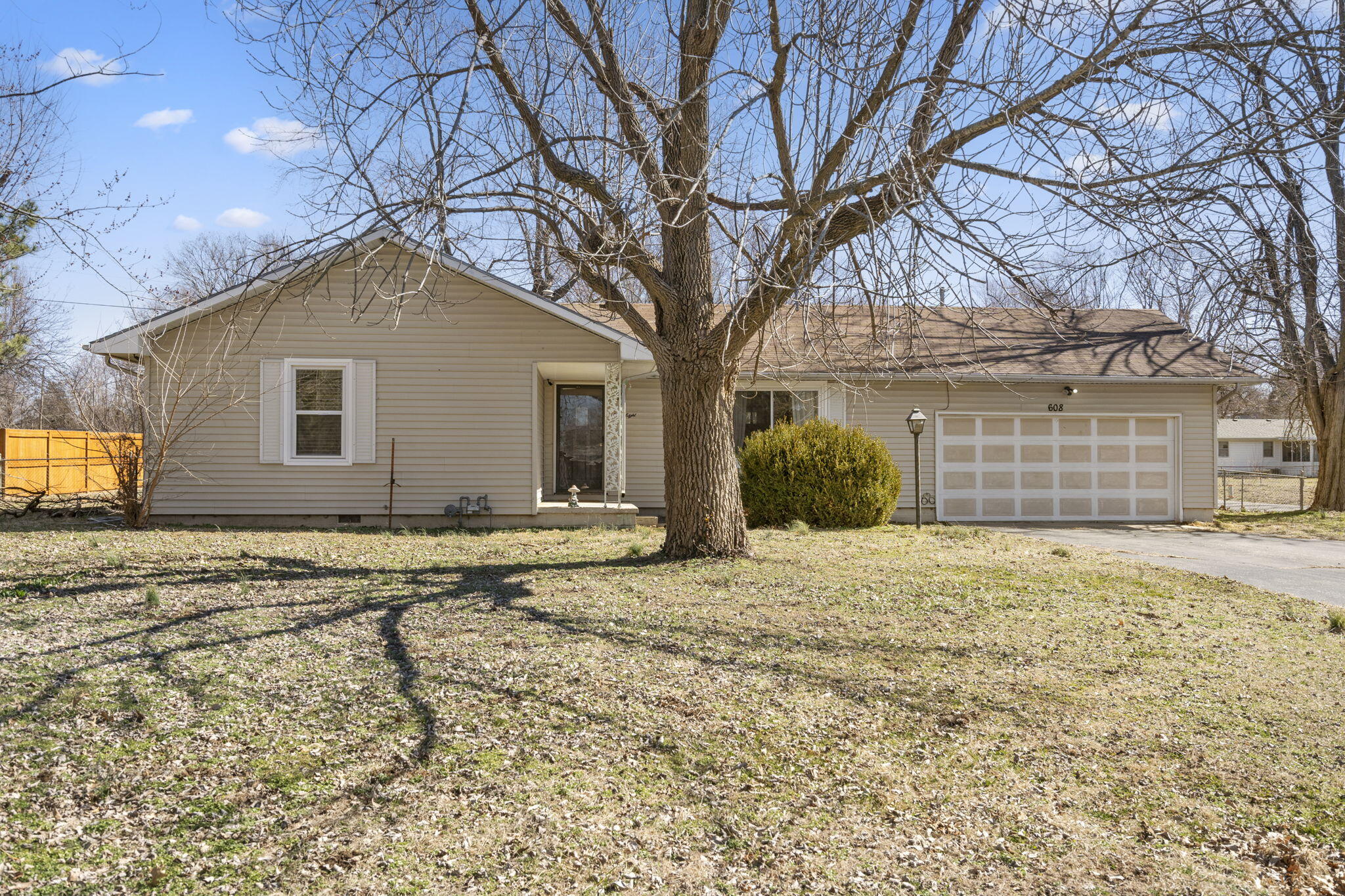 608 South Barwick Place Property Photo