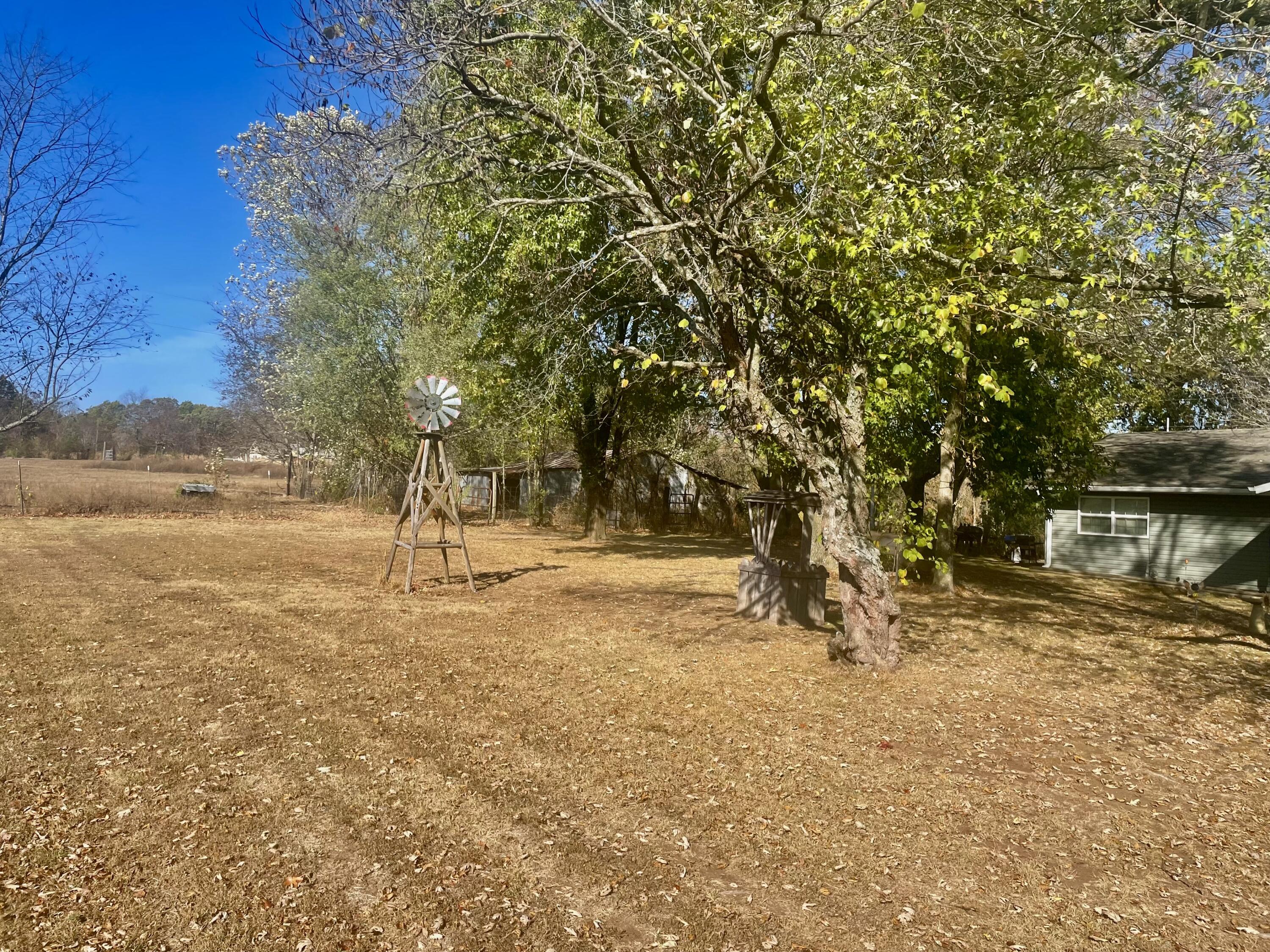 3525 West State Highway 76 Property Photo 6