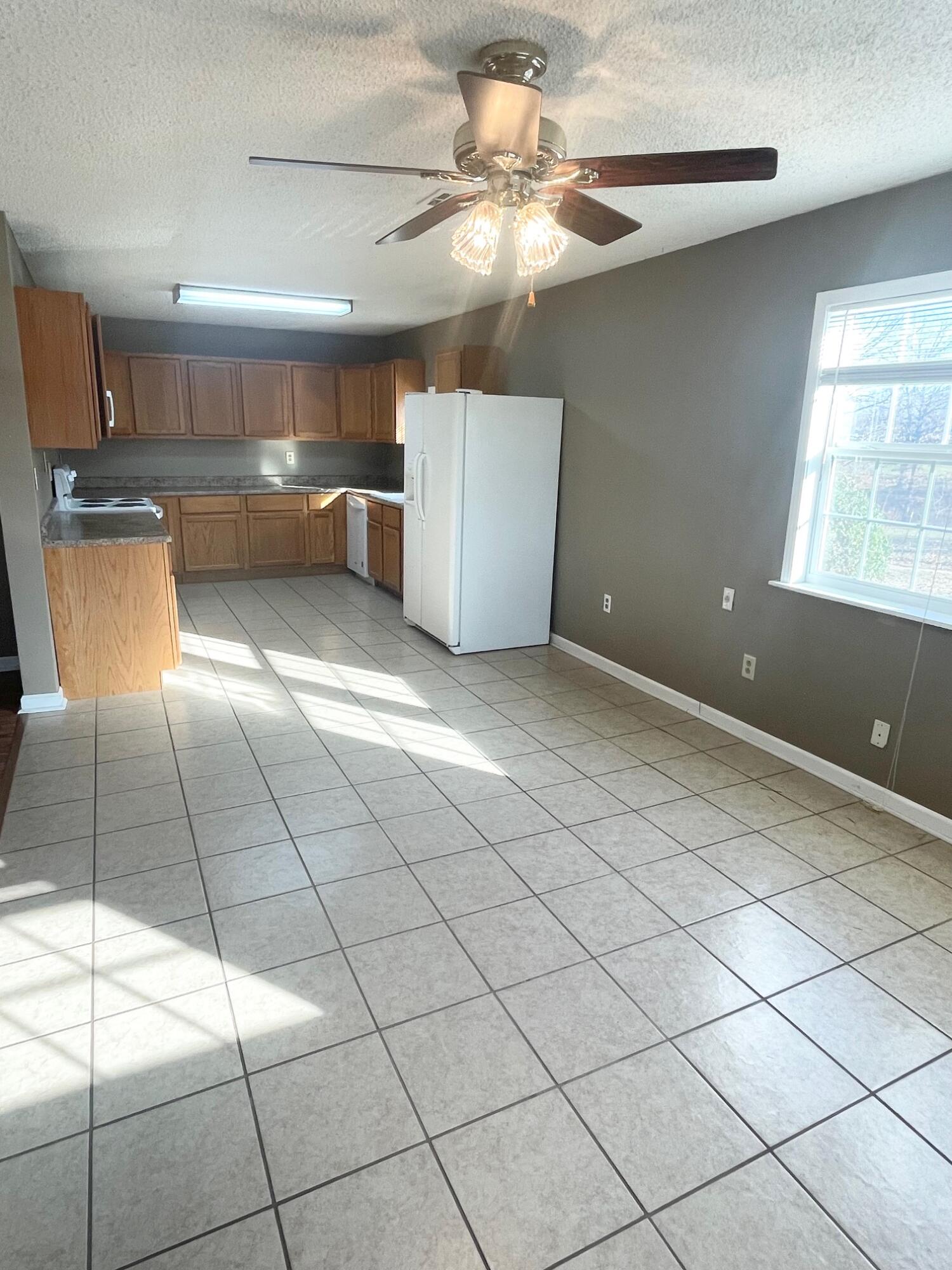3525 West State Highway 76 Property Photo 26