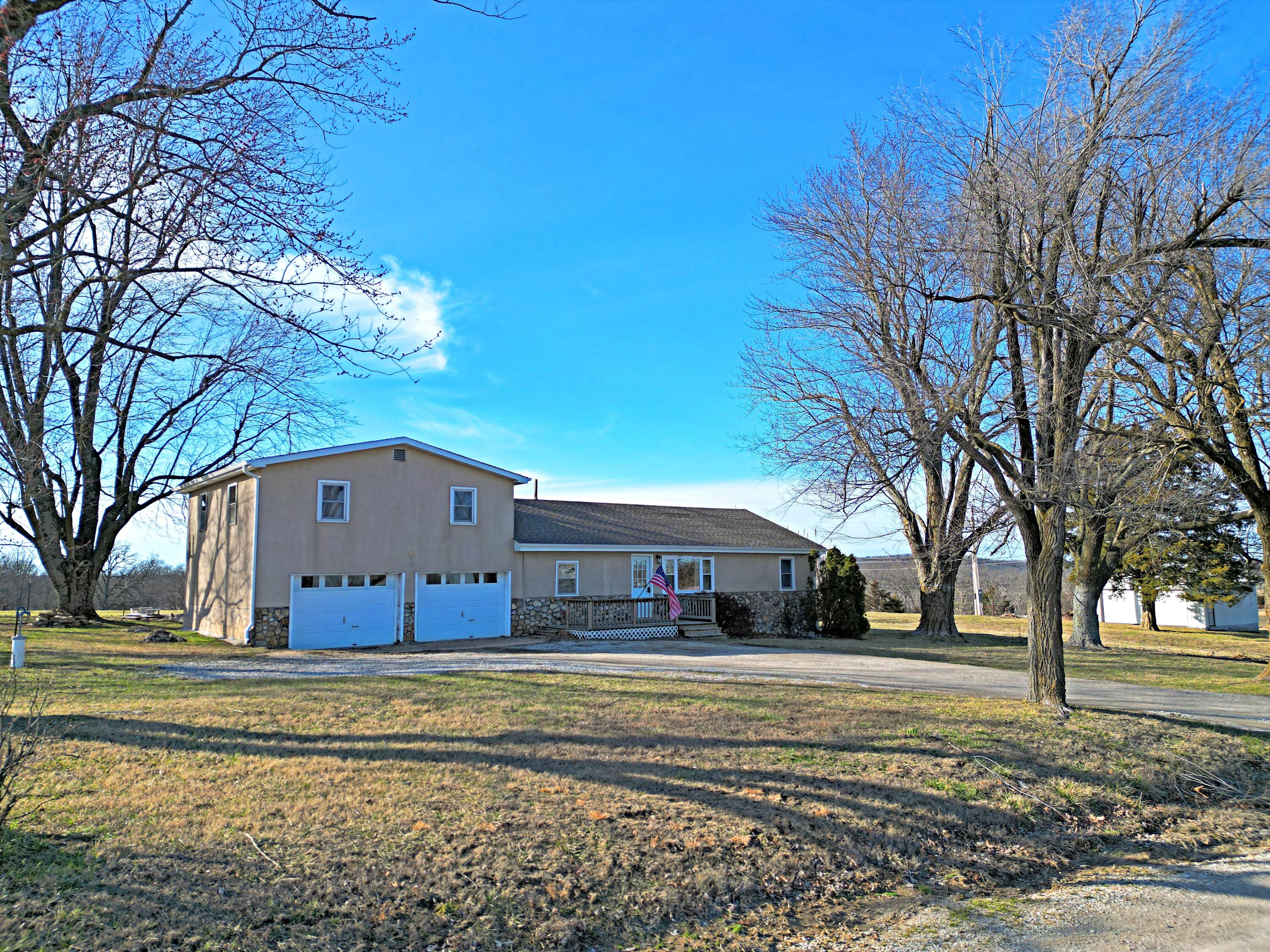 1633 Swan Lane Property Photo