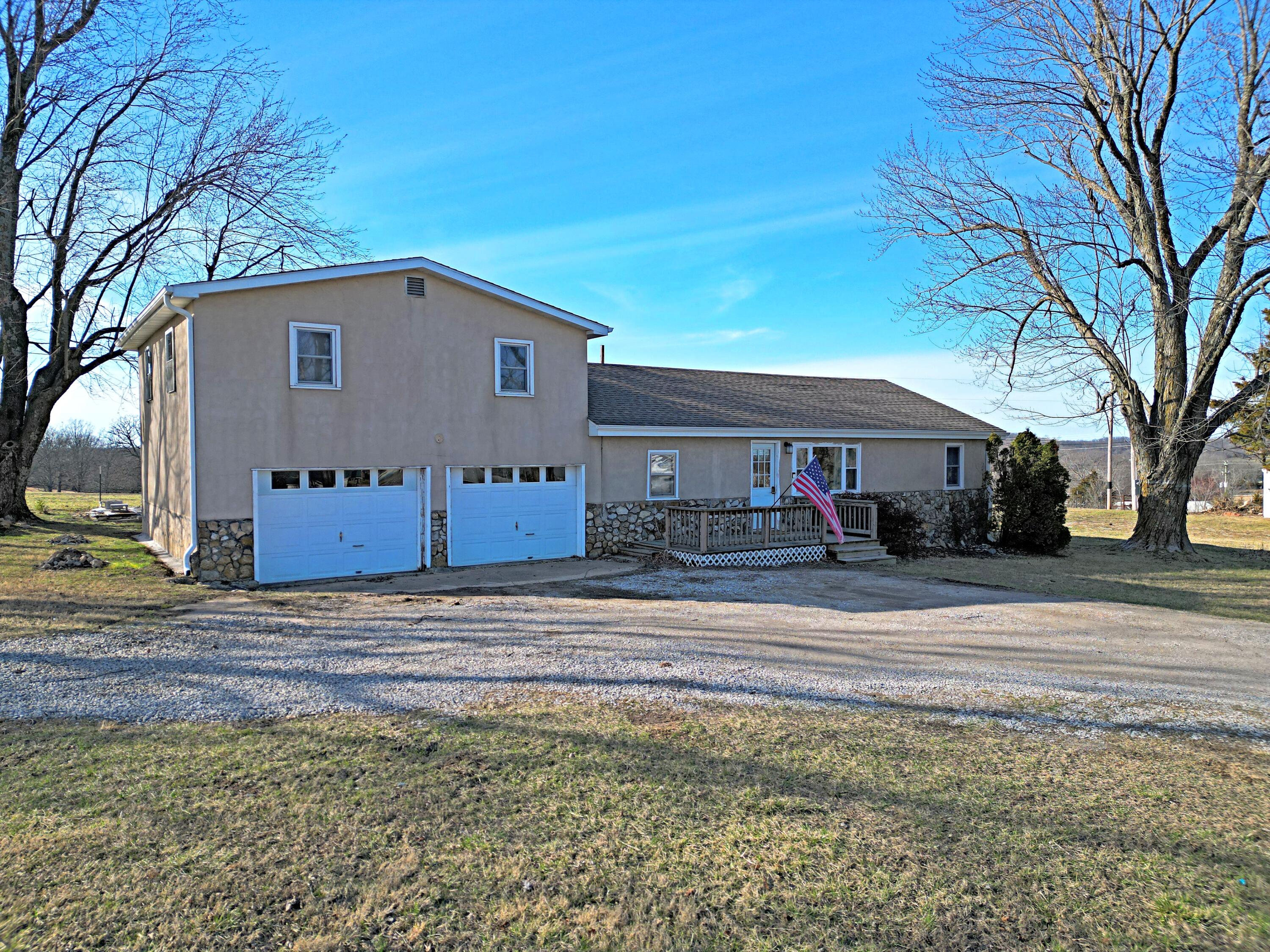 1633 Swan Lane Property Photo 2