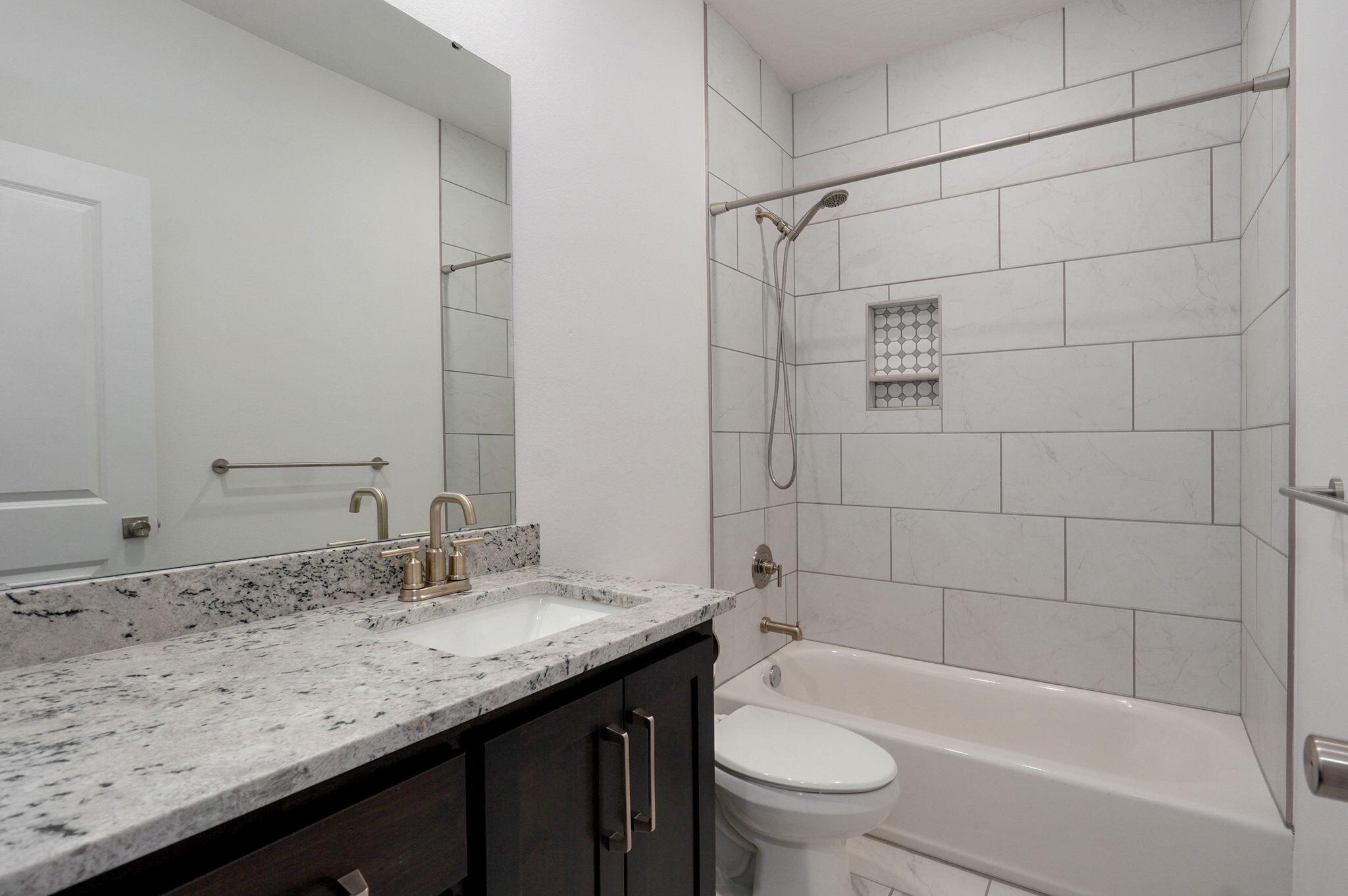 1590 North Marlowe Avenue Property Photo 9