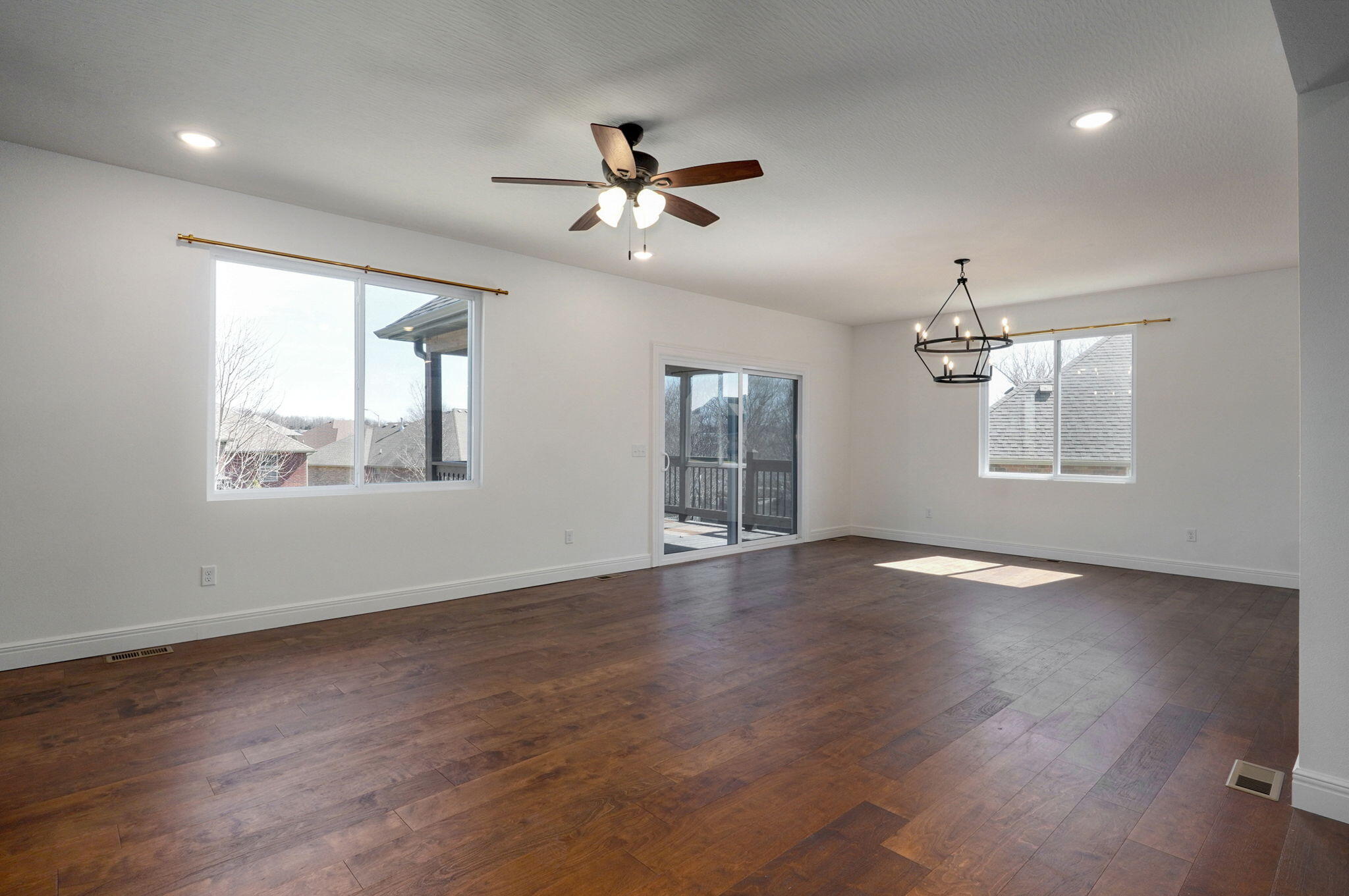 1590 North Marlowe Avenue Property Photo 21