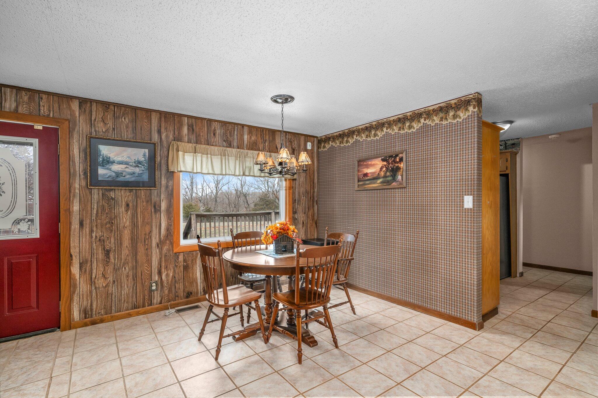 3253 East Farm Road 34 Property Photo 25