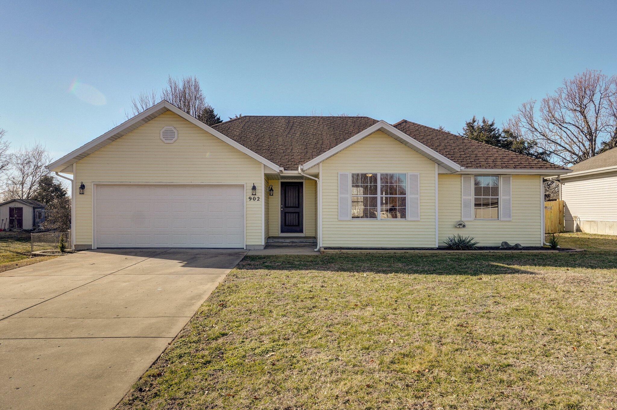 902 South Whippoorwill Drive Property Photo