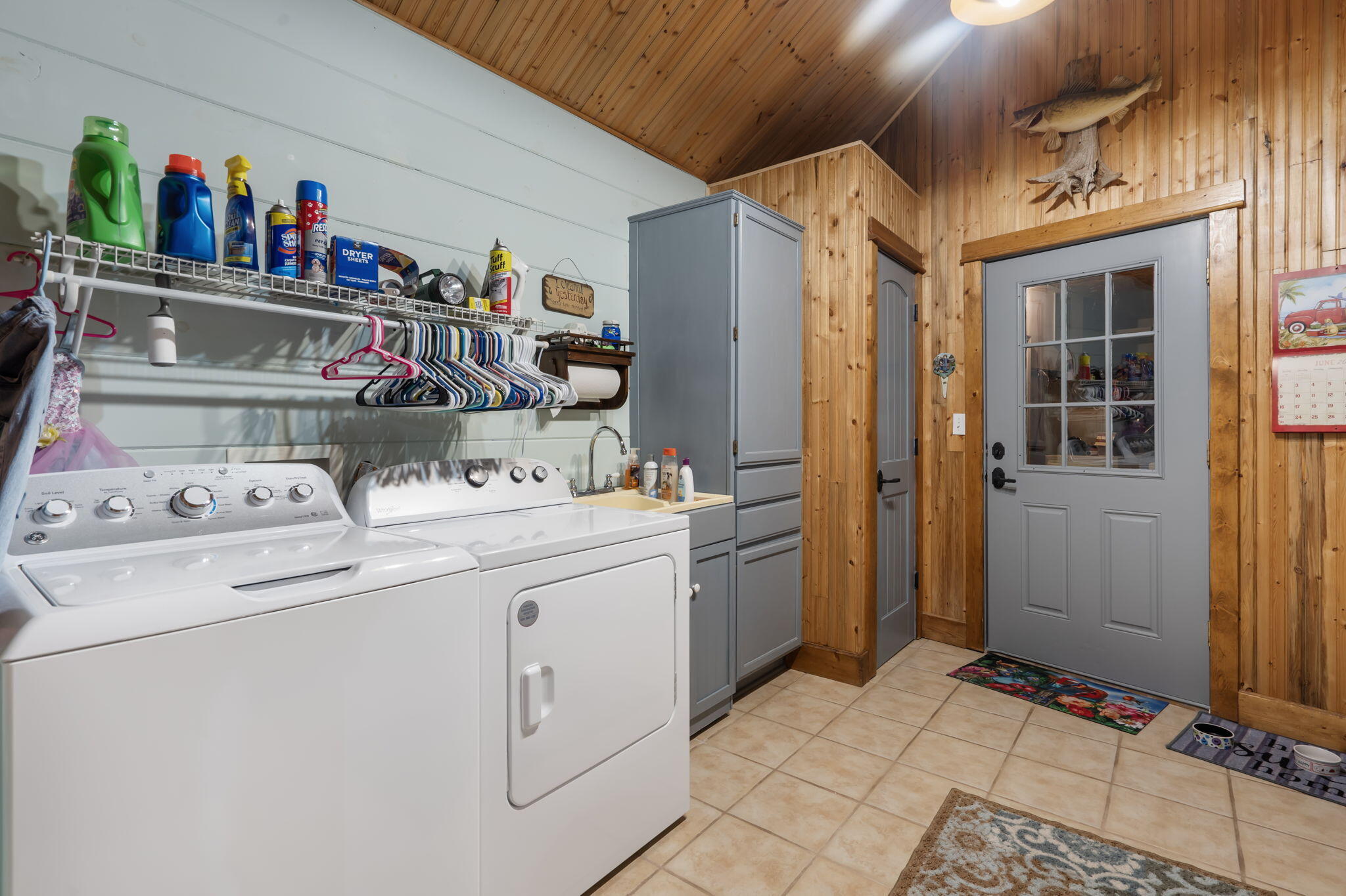 446 Alyeska Point Road Property Photo 24