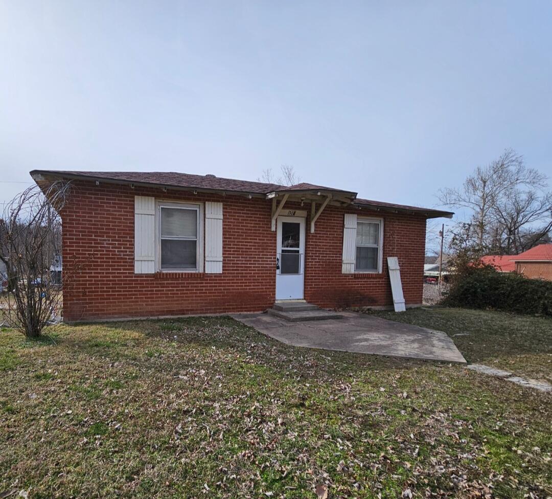 303 South Kings Highway Property Photo