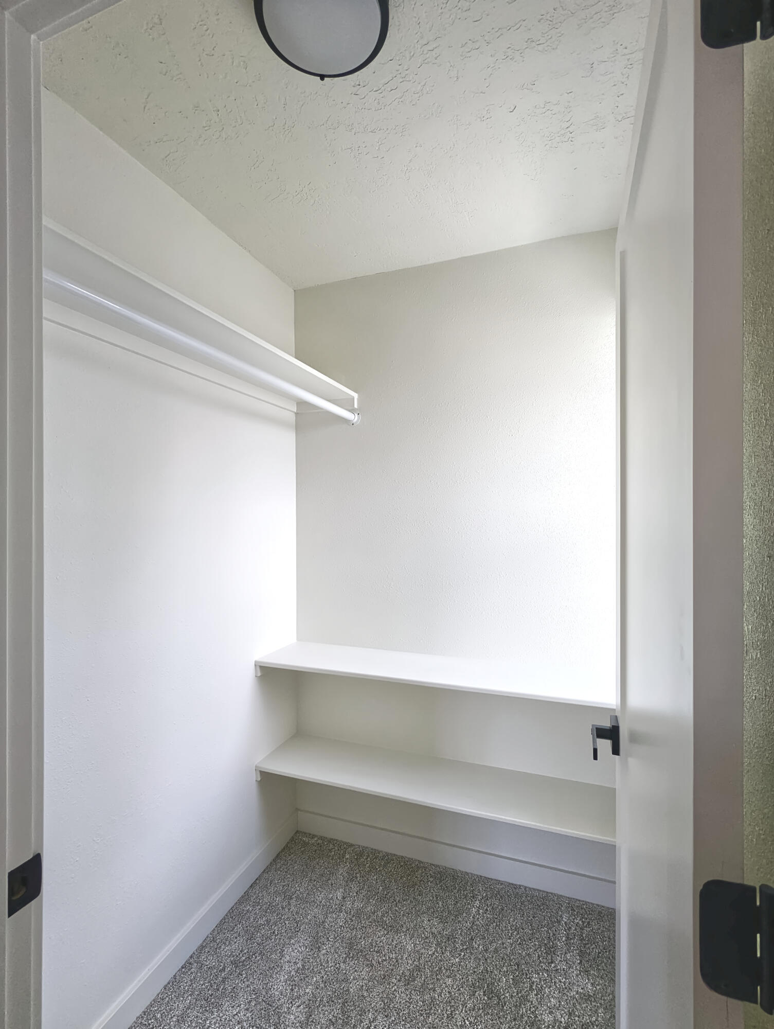 3420 West Division Street Property Photo 26