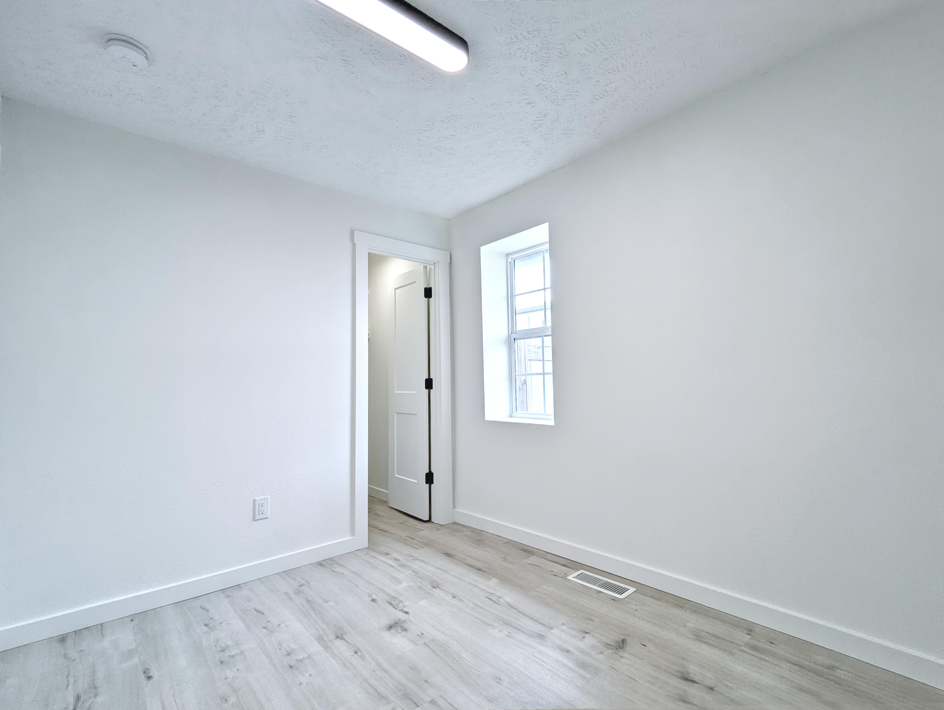 3420 West Division Street Property Photo 30