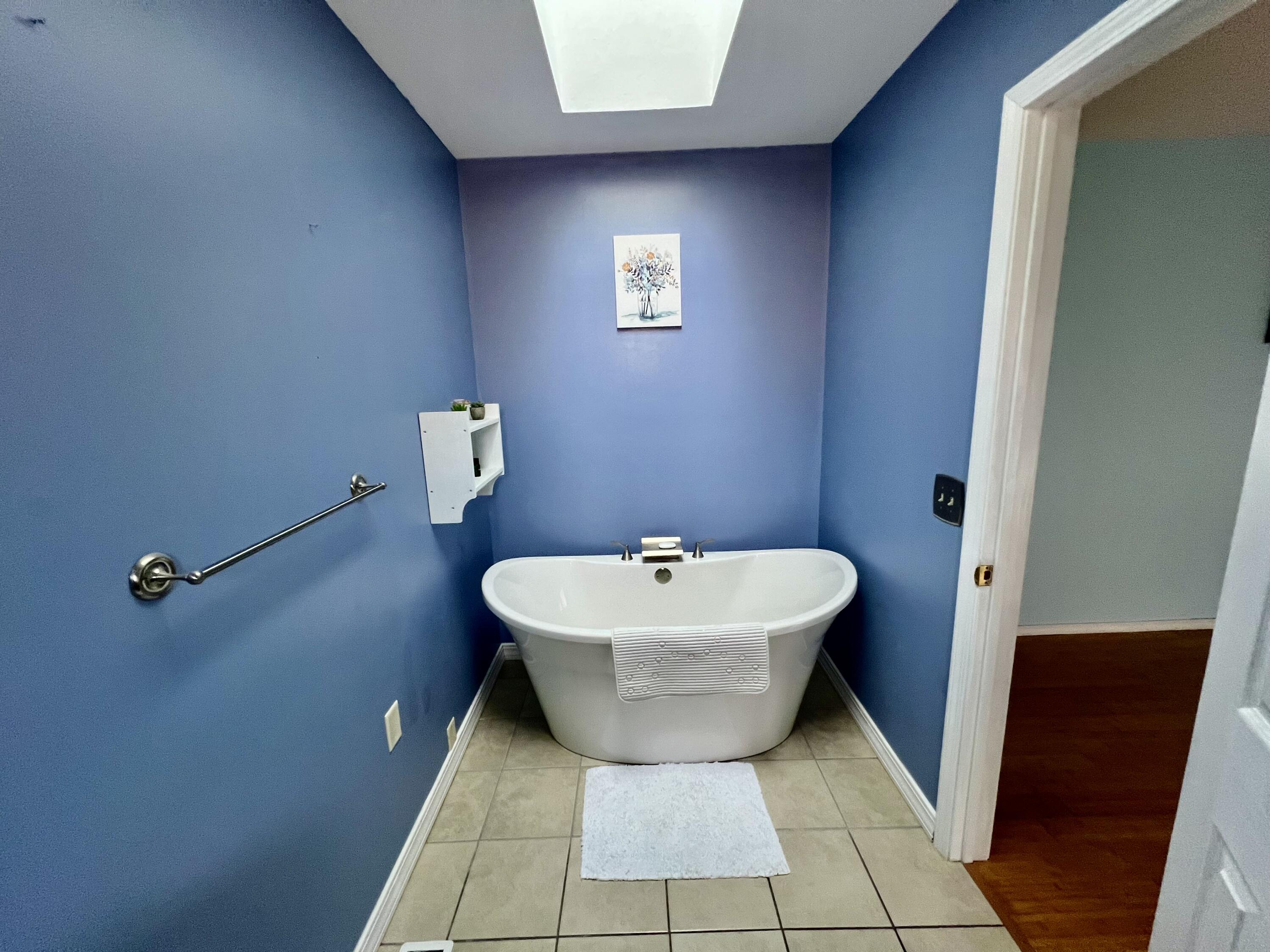 109 Lancashire Drive Property Photo 28