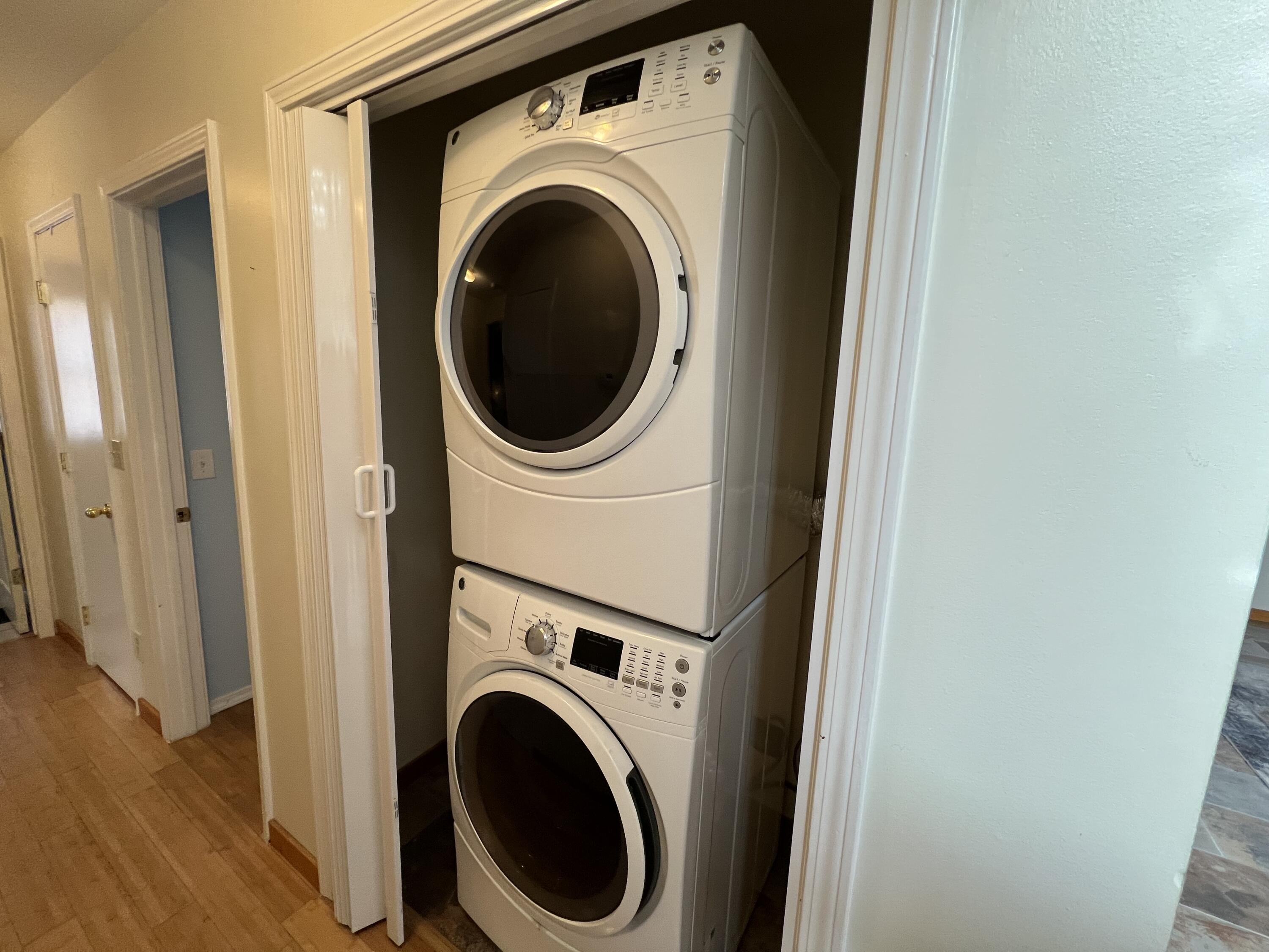 109 Lancashire Drive Property Photo 35
