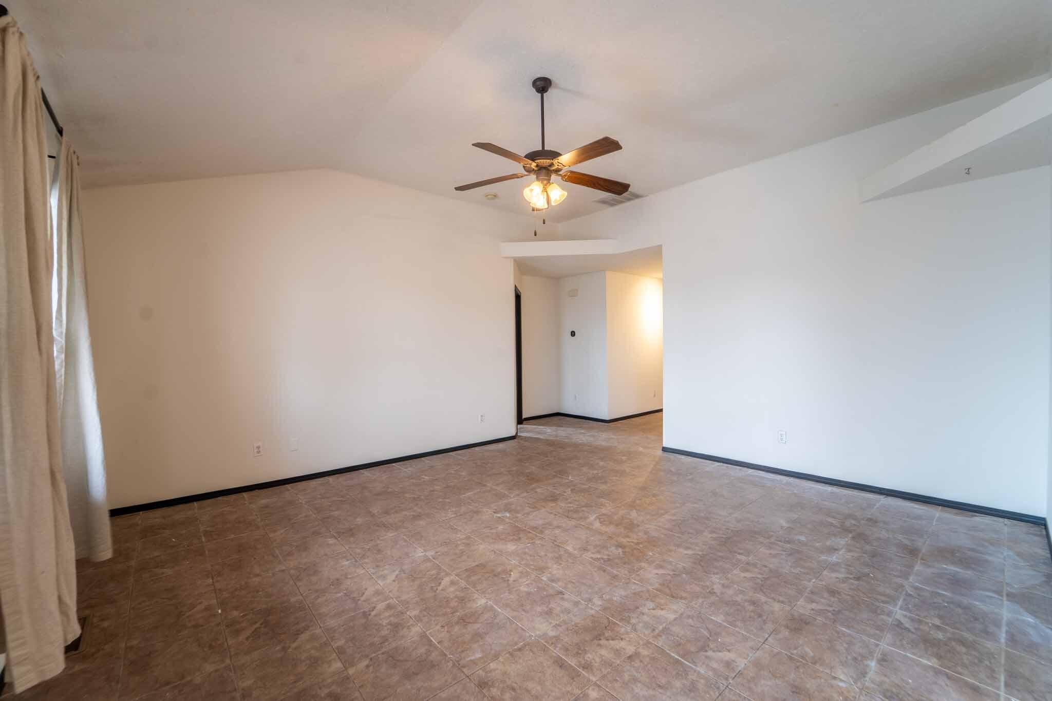 450 South Elgin Avenue Property Photo 10