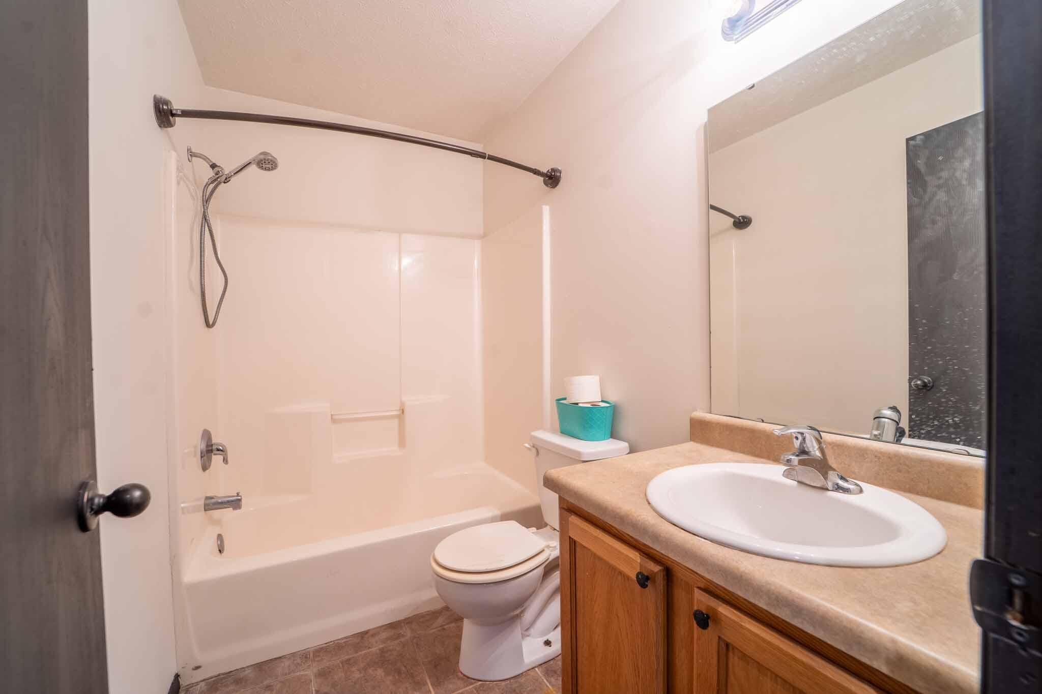 450 South Elgin Avenue Property Photo 20
