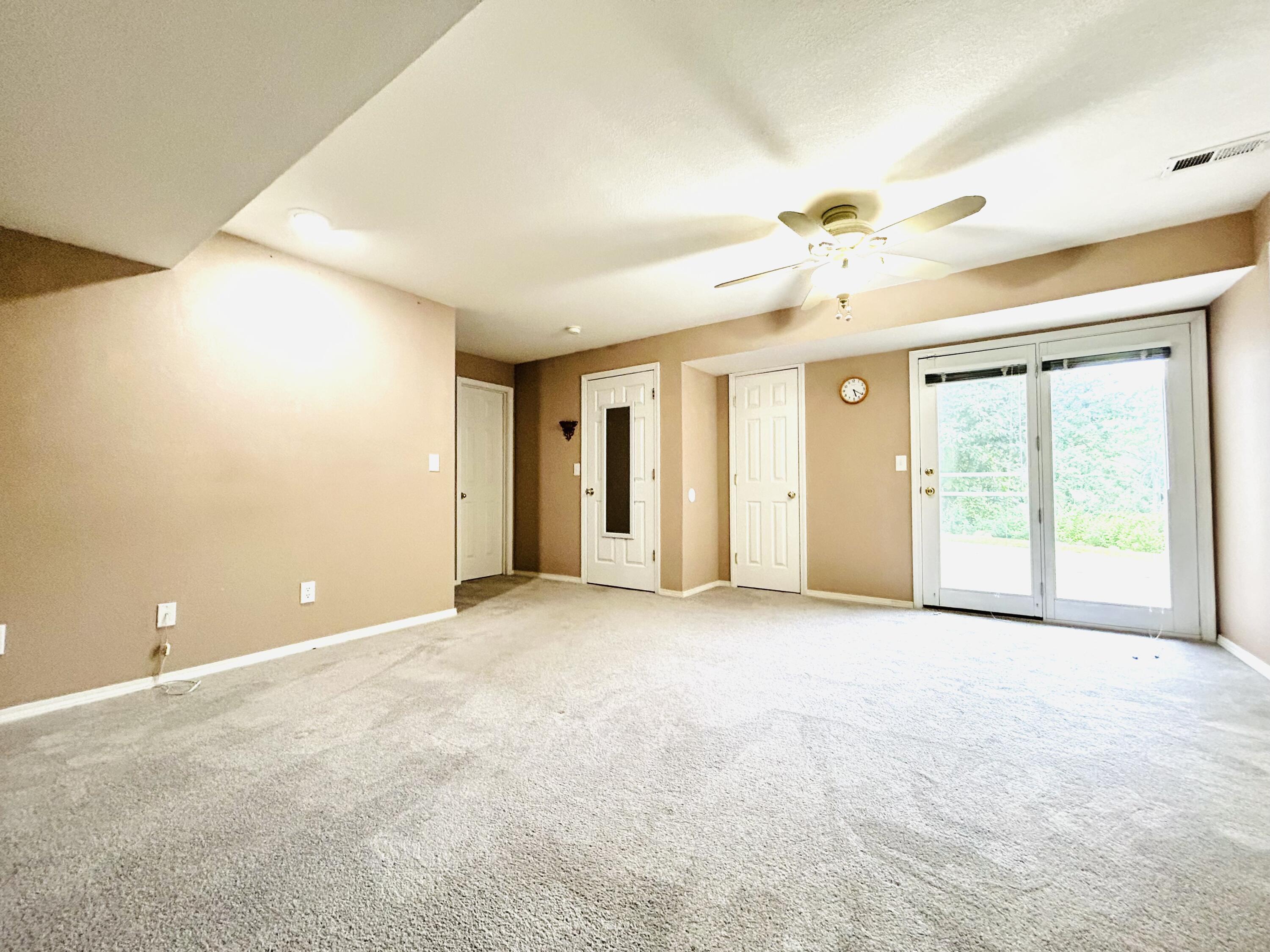 2781&2783 South Meadowlark Avenue Property Photo 23