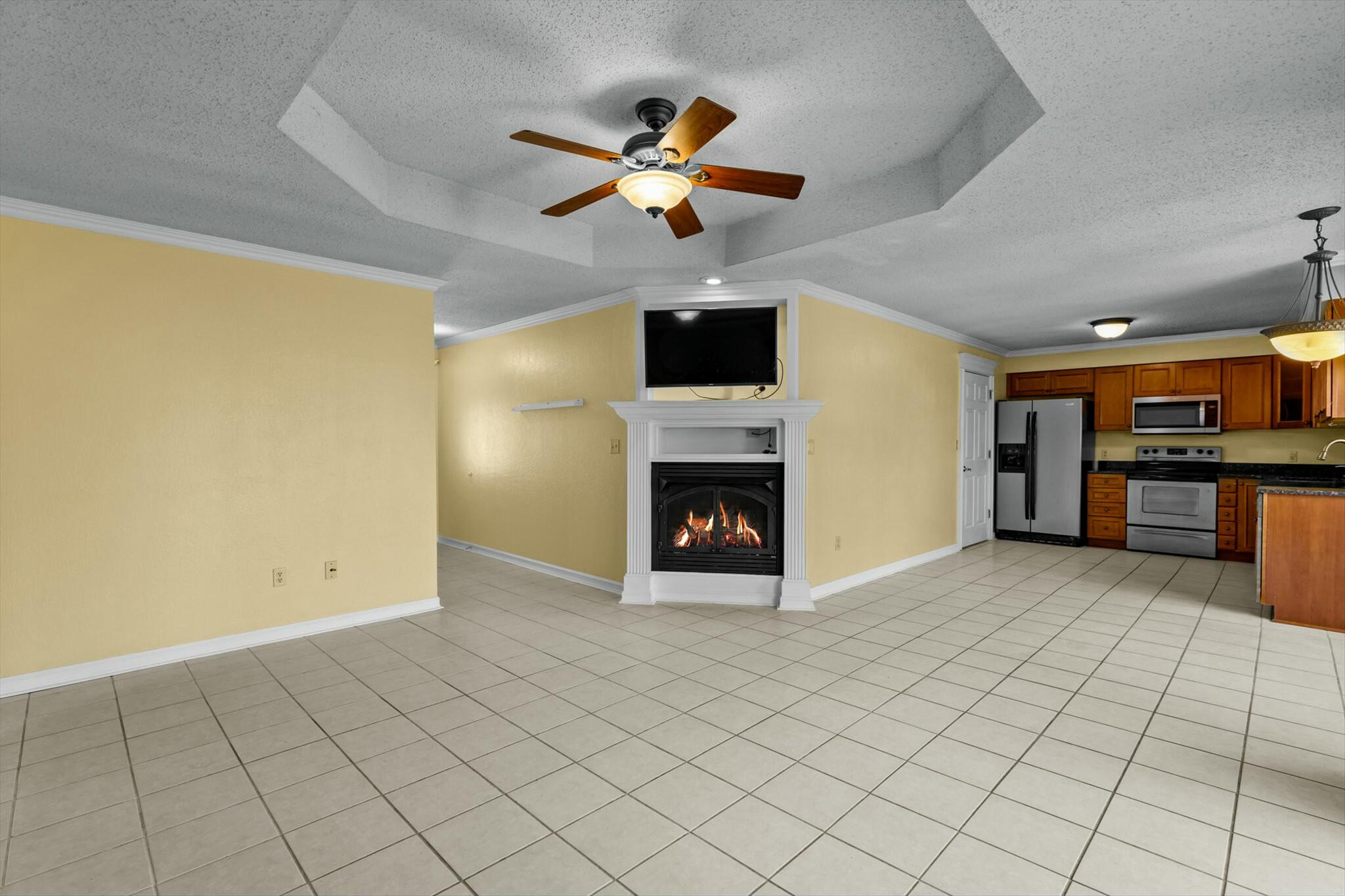 4484 South Leroy Avenue Property Photo 12
