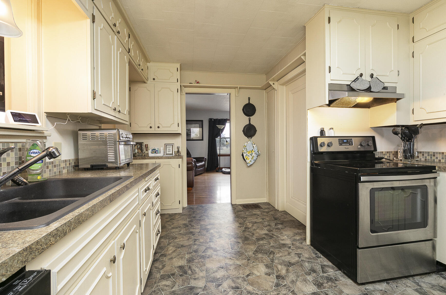 1101 West Washington Street Property Photo 12