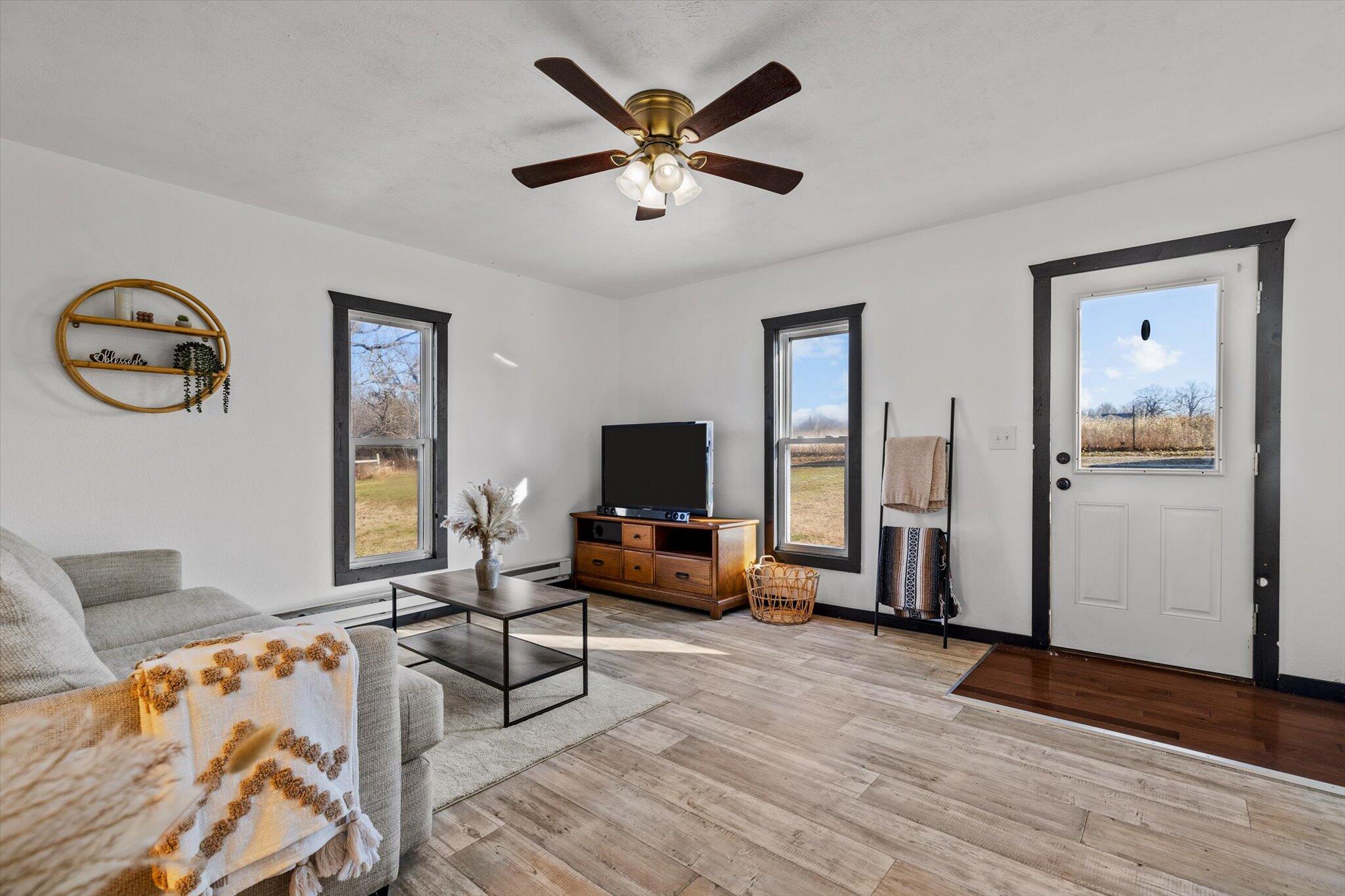 15005 West State Highway U Property Photo 6