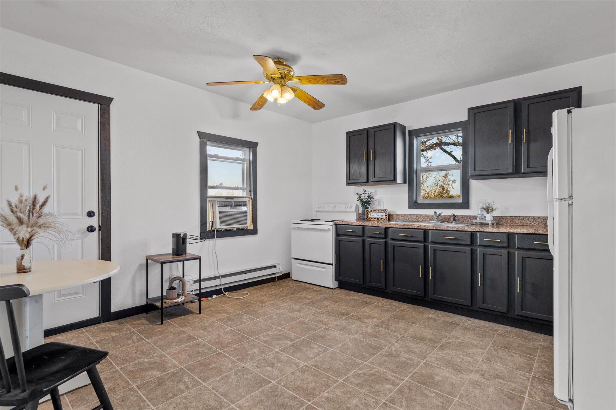 15005 West State Highway U Property Photo 7
