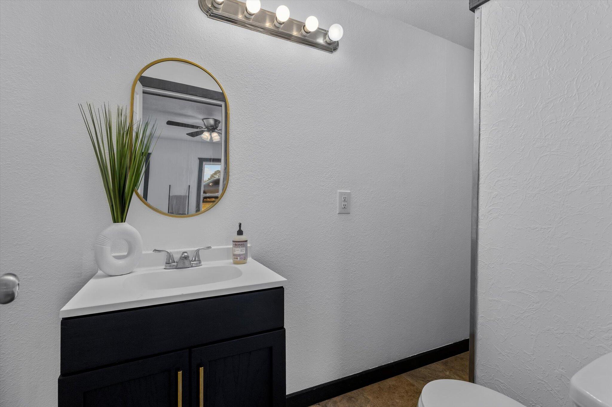 15005 West State Highway U Property Photo 12