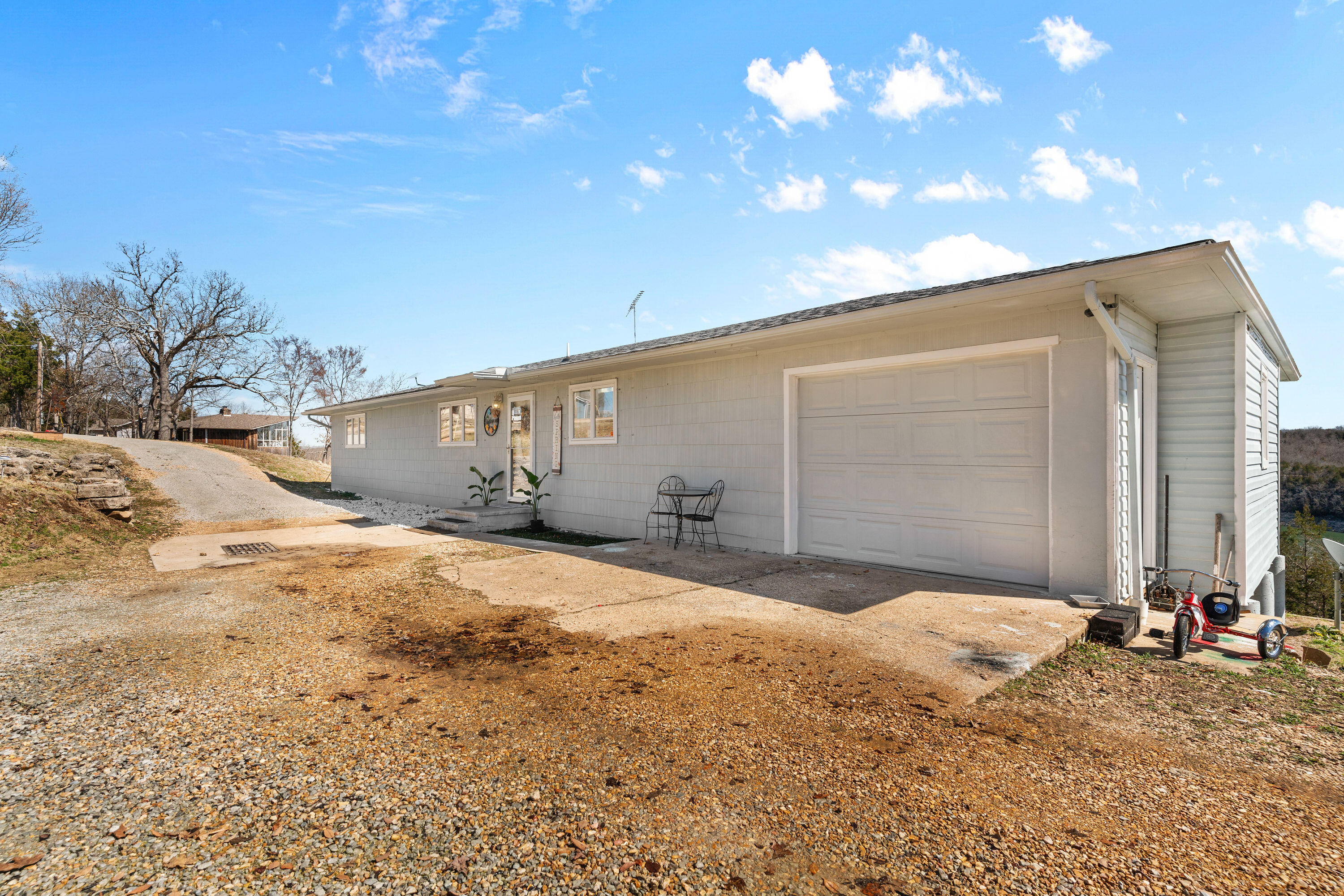 291 County Road 620a Property Photo 3