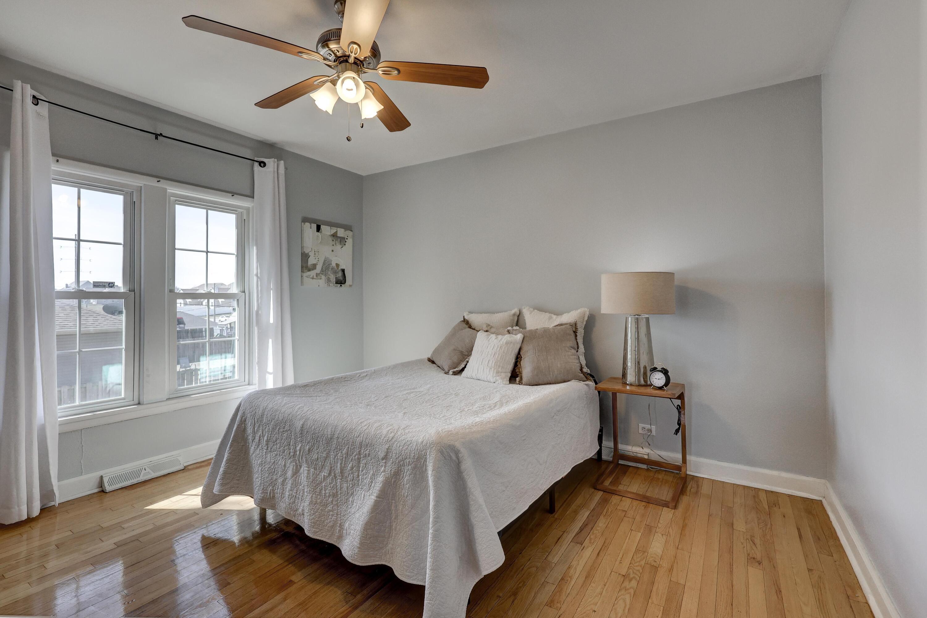 2502 South Tyler Avenue Property Photo 10