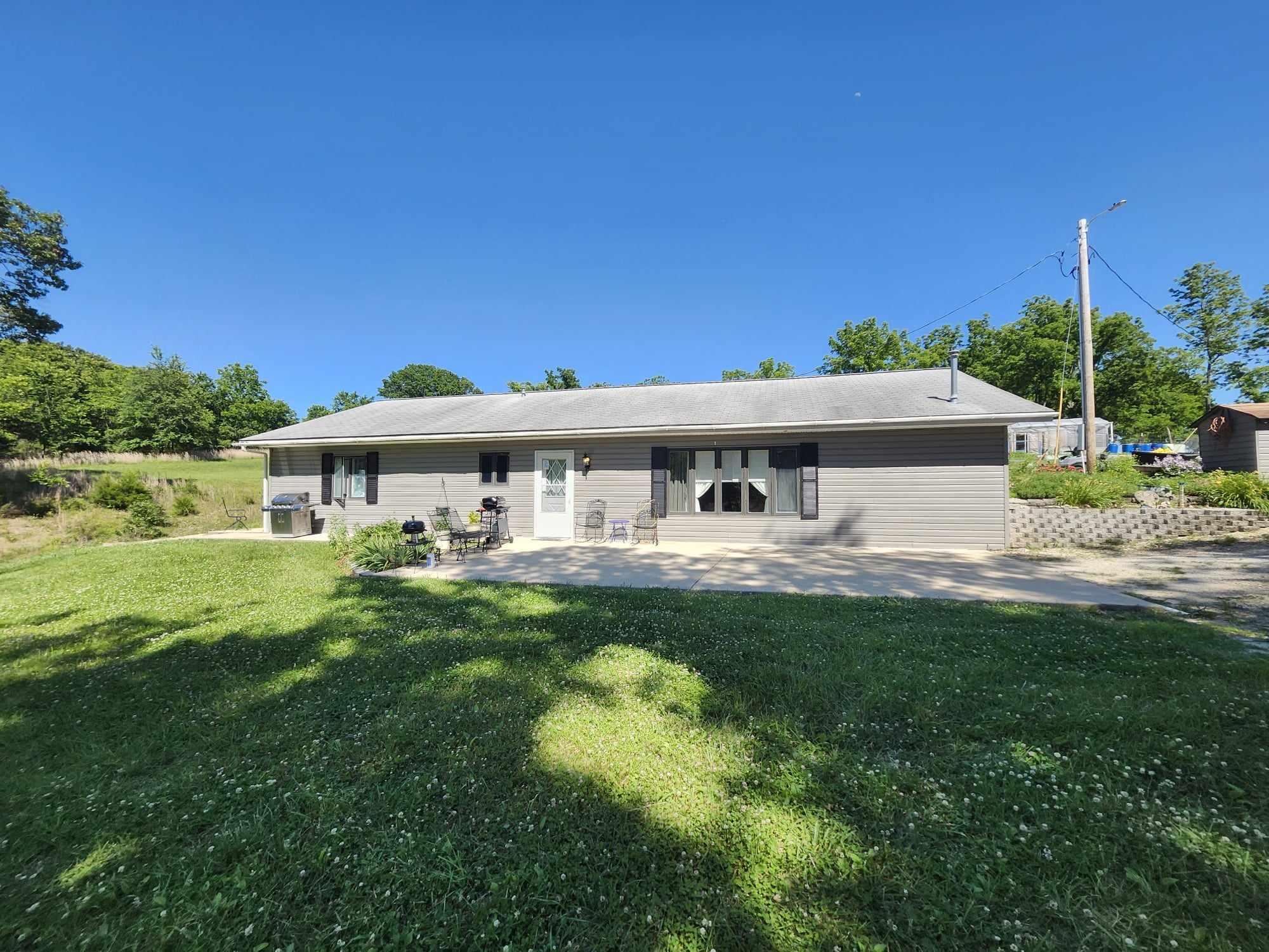 6601 County Line Road Property Photo