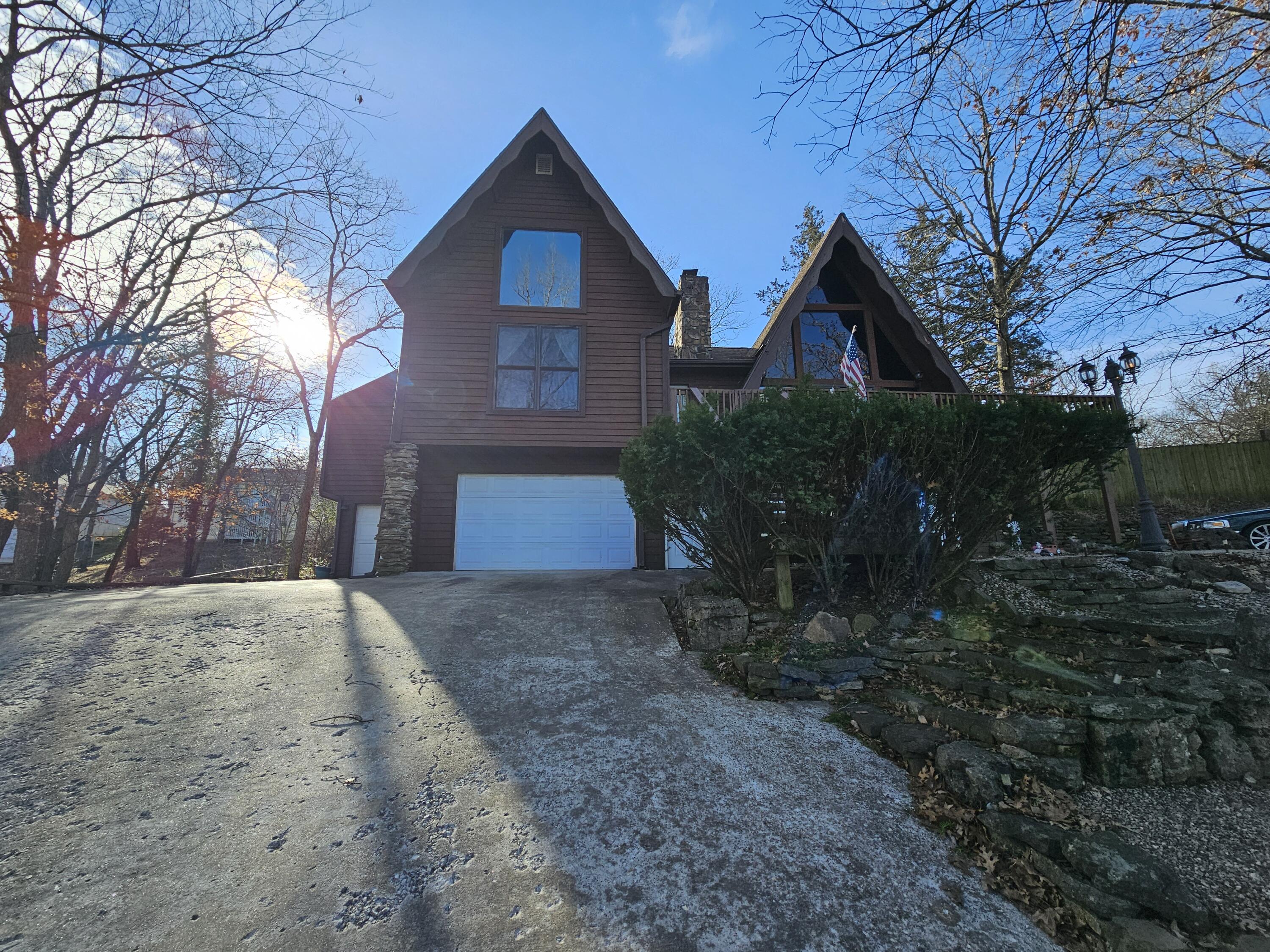 1908 Miller Drive Property Photo 1