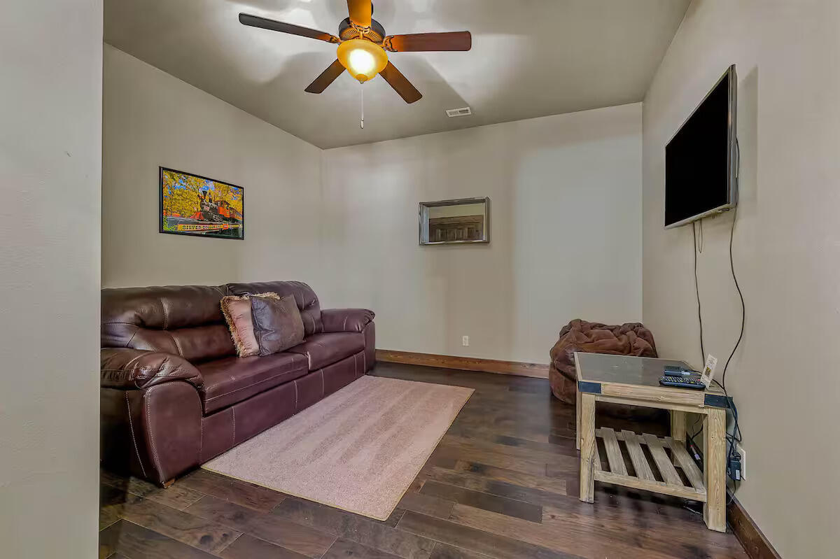 2290 Indian Point Road Property Photo 17