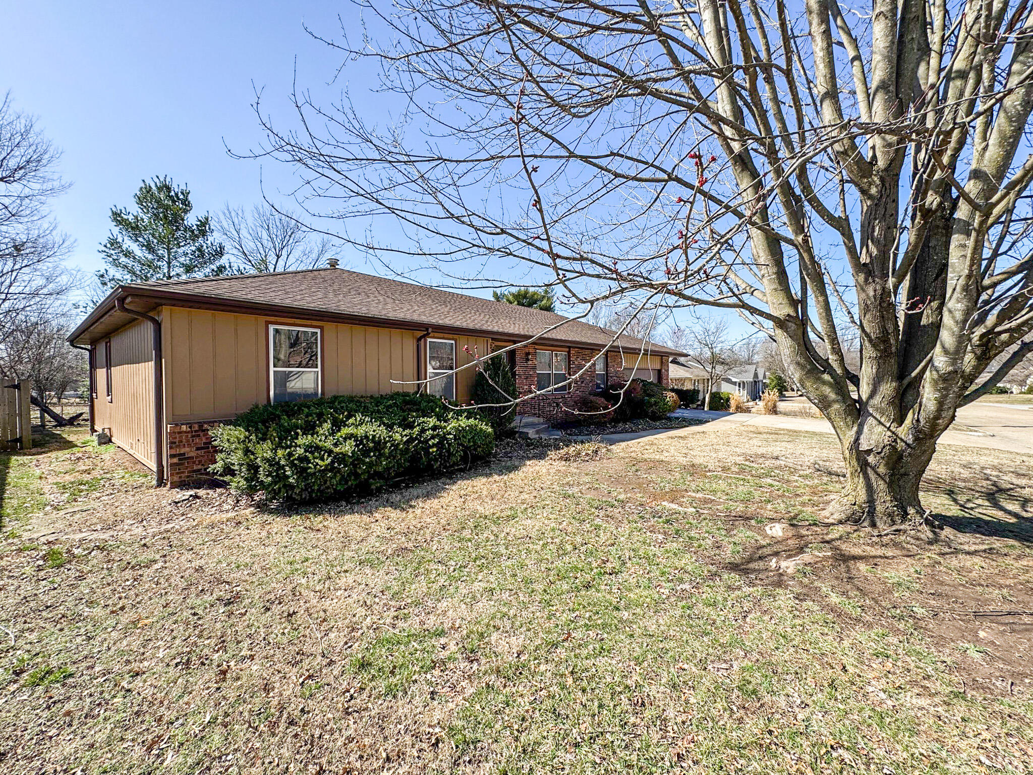 2238 East Raynell Street Property Photo 39