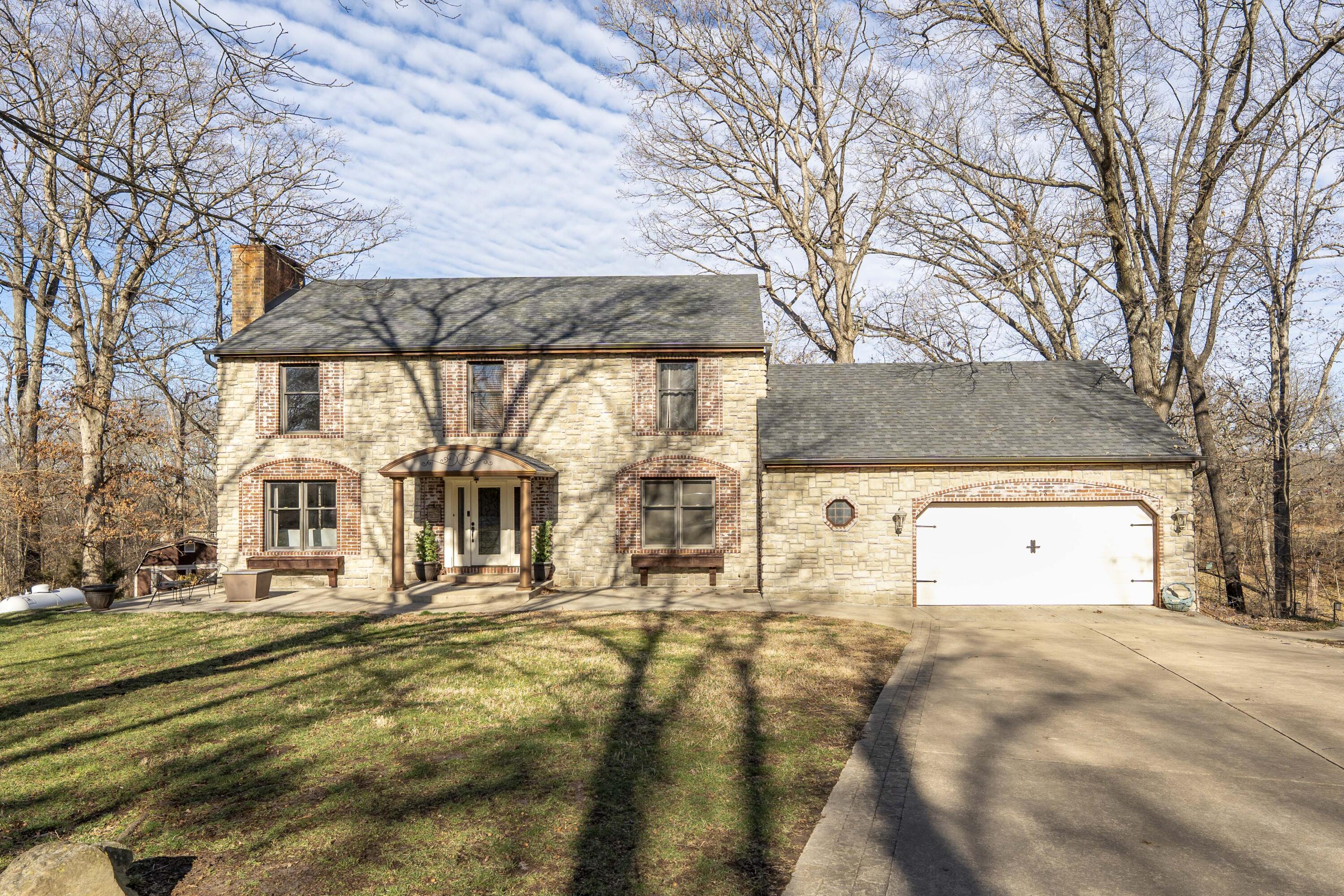Bramblewood Est Real Estate Listings Main Image