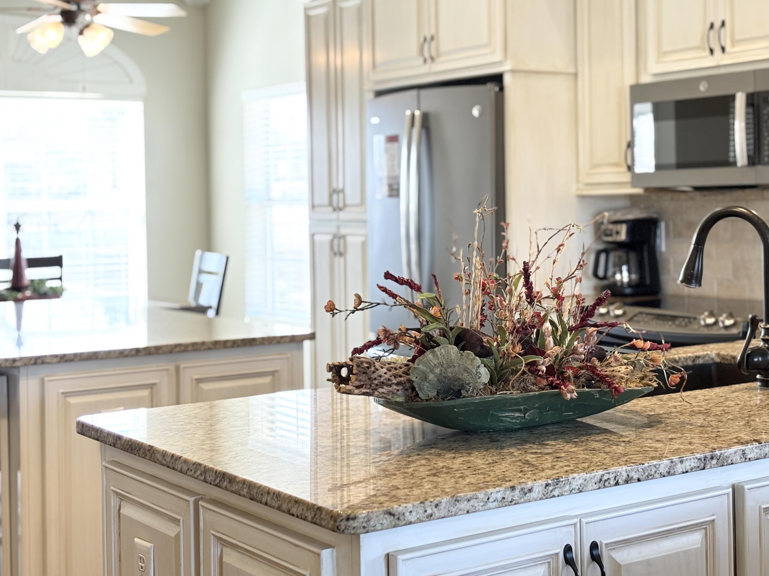 300 Glory Road Property Photo 12