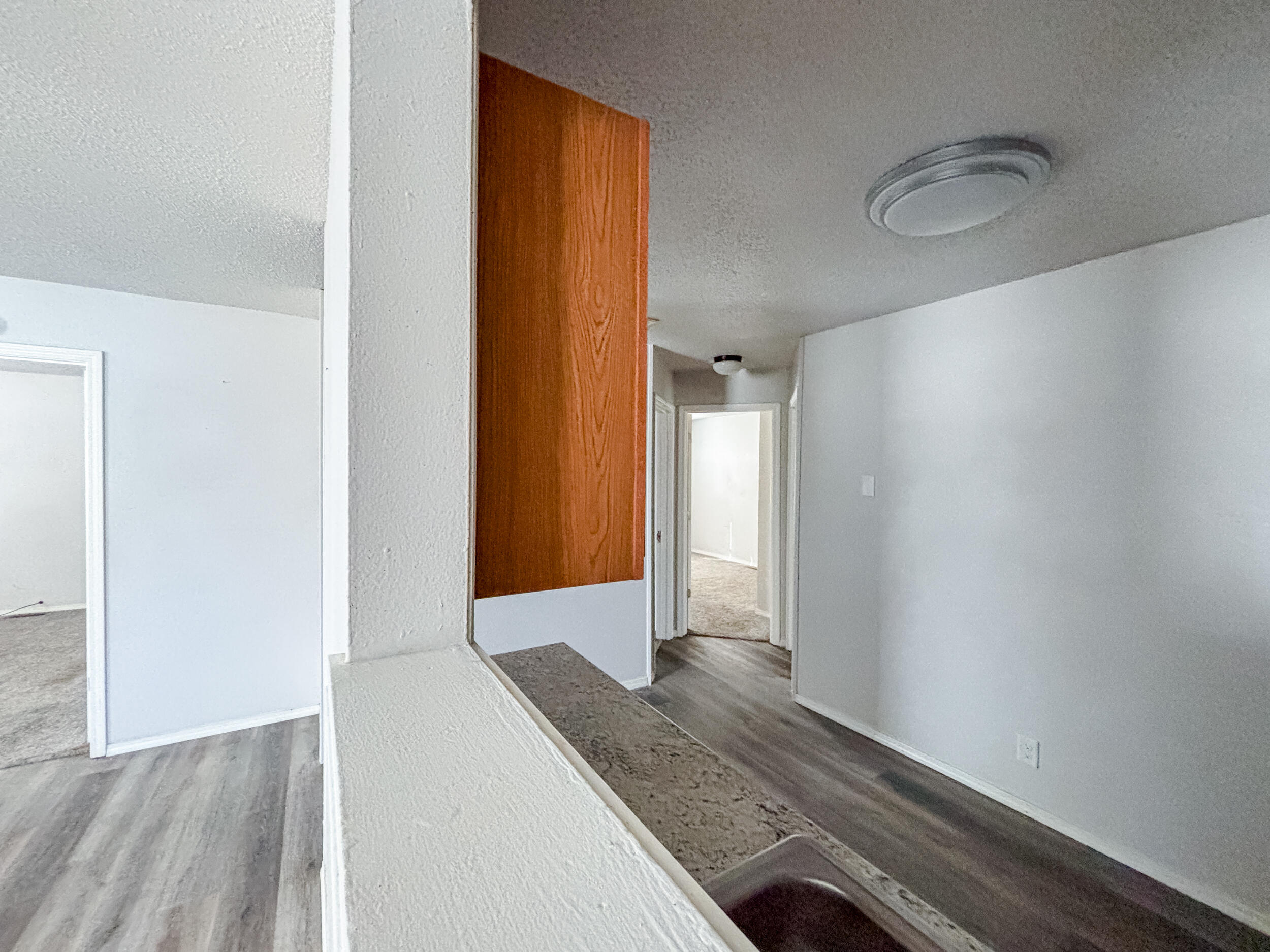 908 Jefferson Avenue Property Photo 27