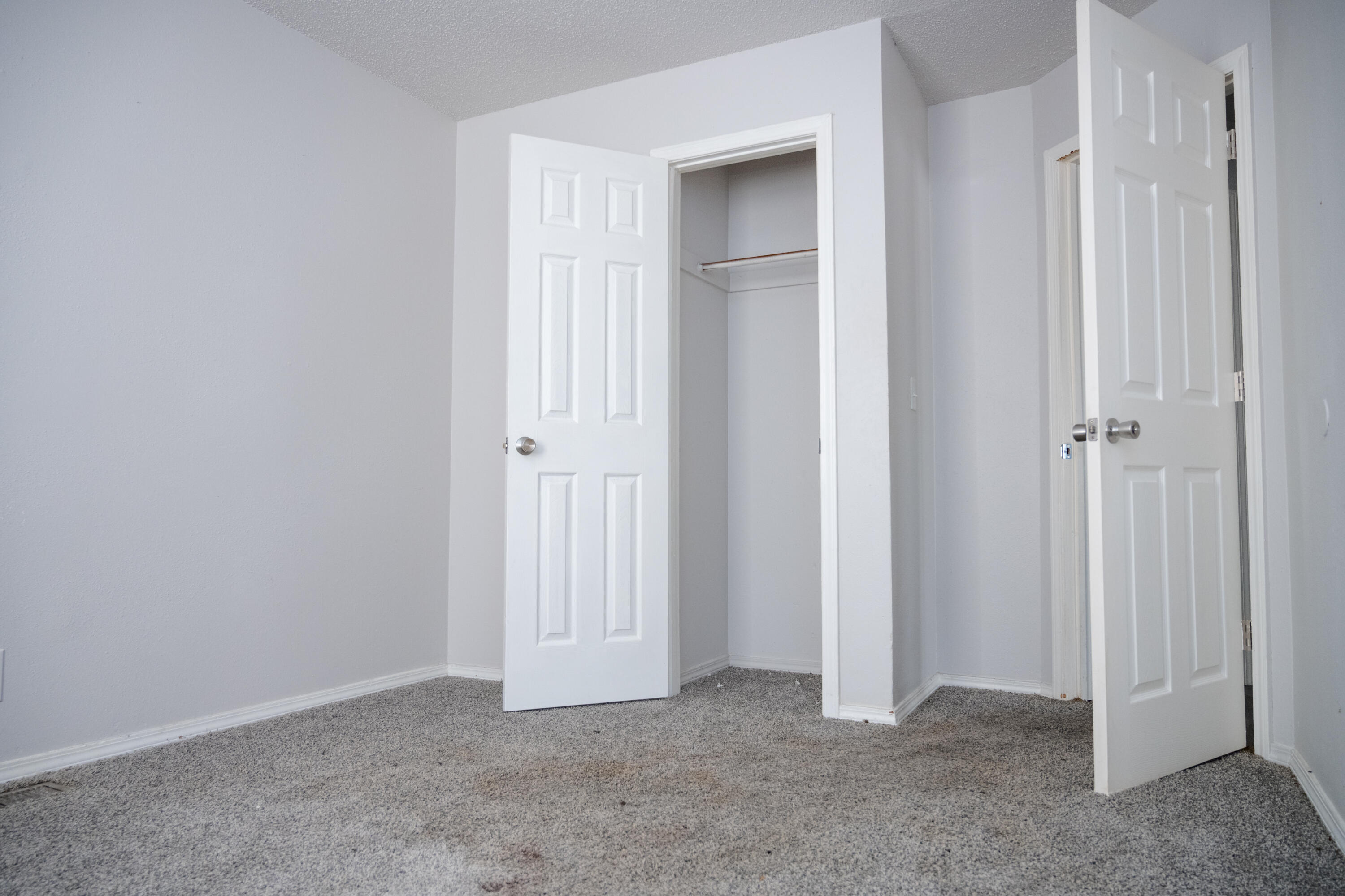 908 Jefferson Avenue Property Photo 31