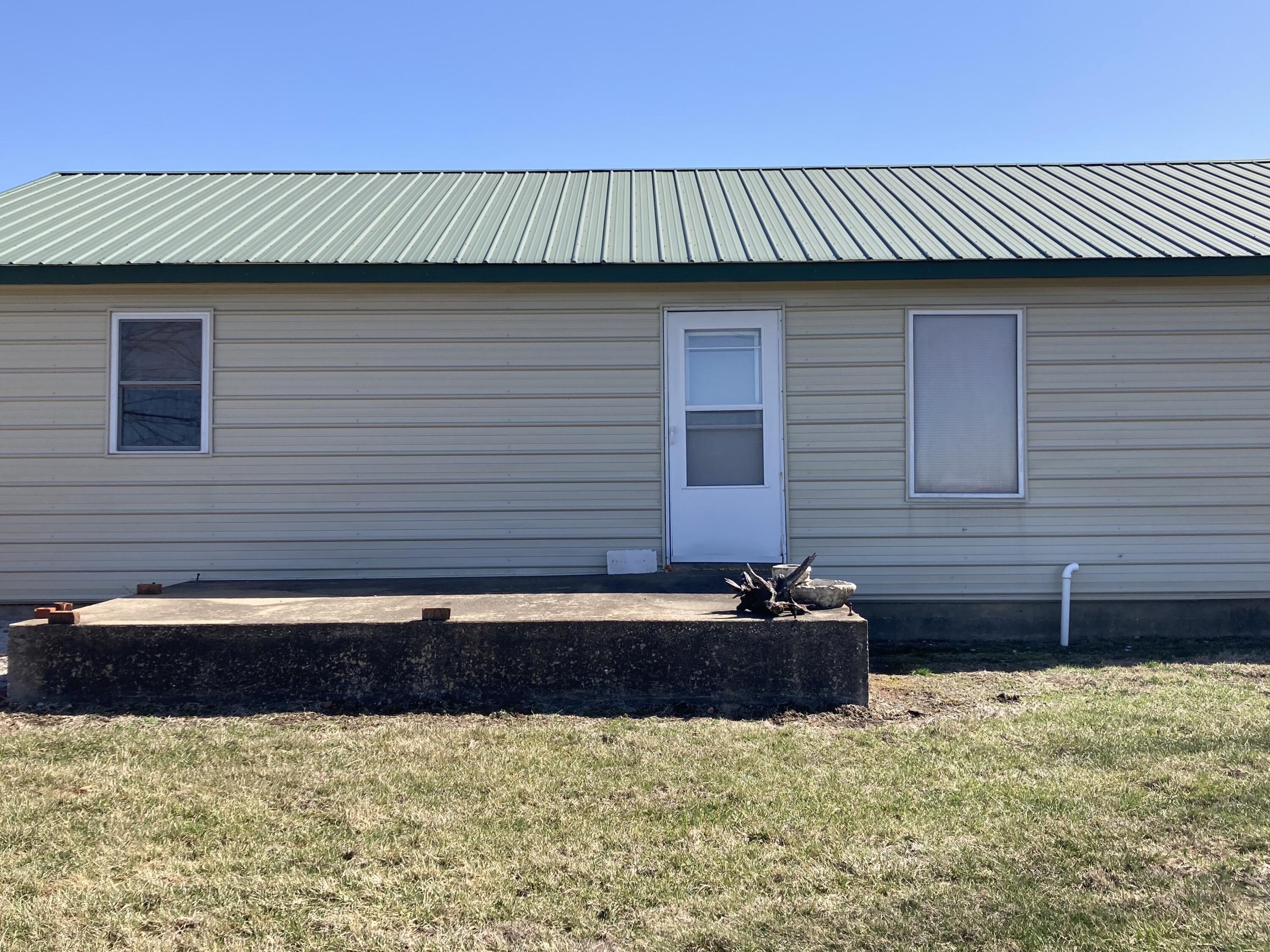 22665 State Highway 83 Property Photo 4