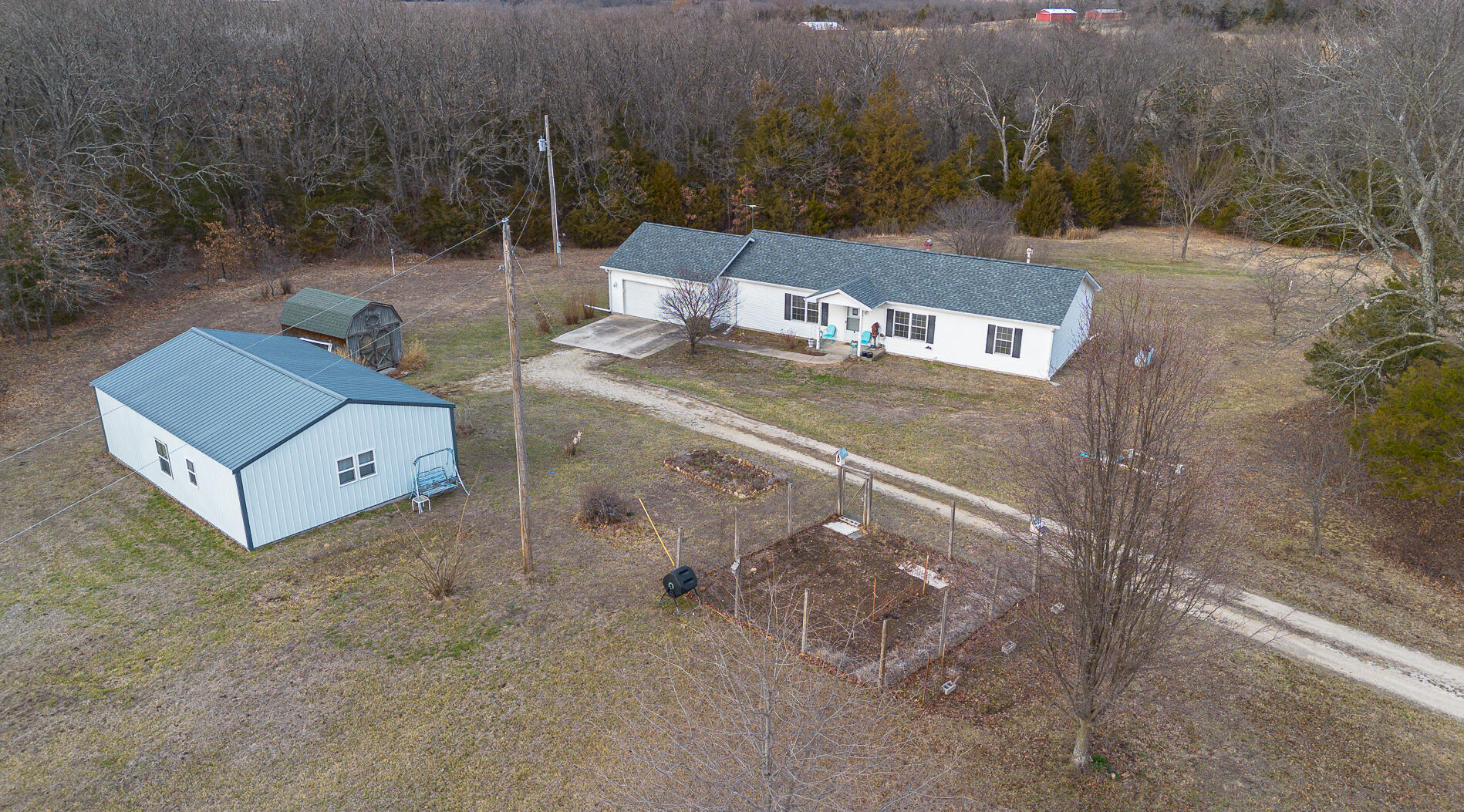 469 East 343rd Road Property Photo