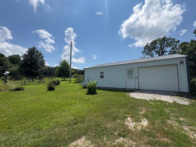469 East 343rd Road Property Photo 59