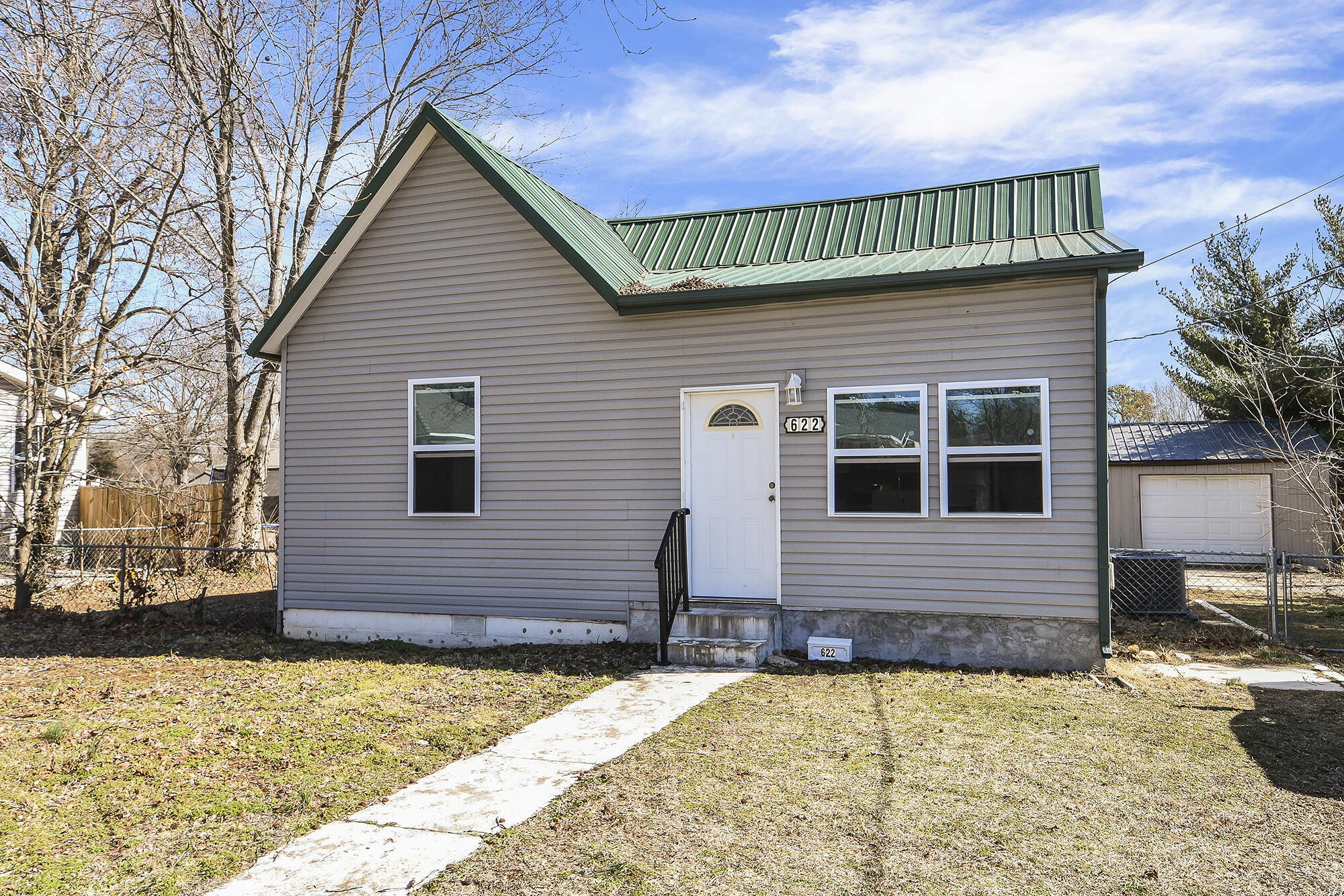 622 North Main Avenue Property Photo 3