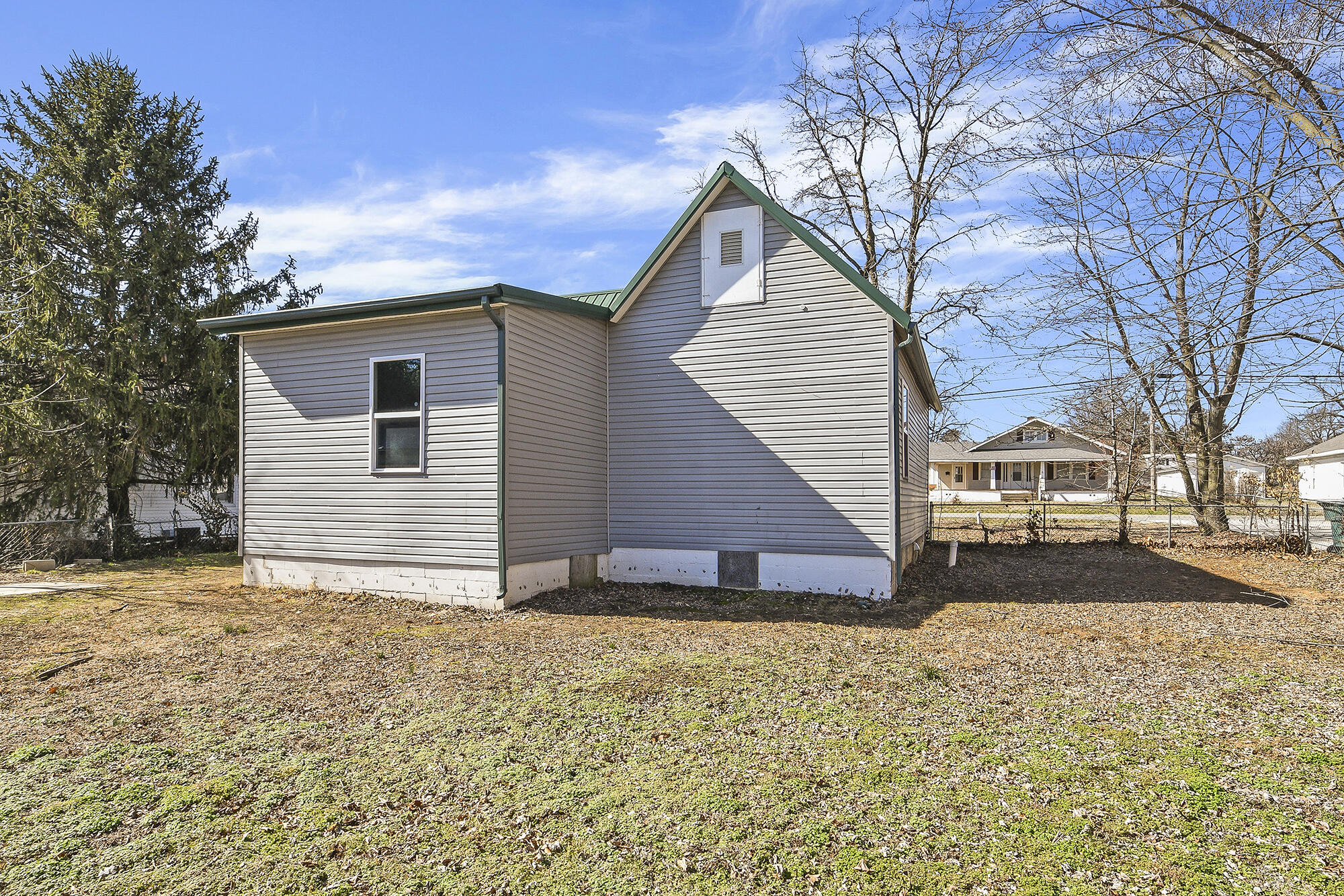 622 North Main Avenue Property Photo 34