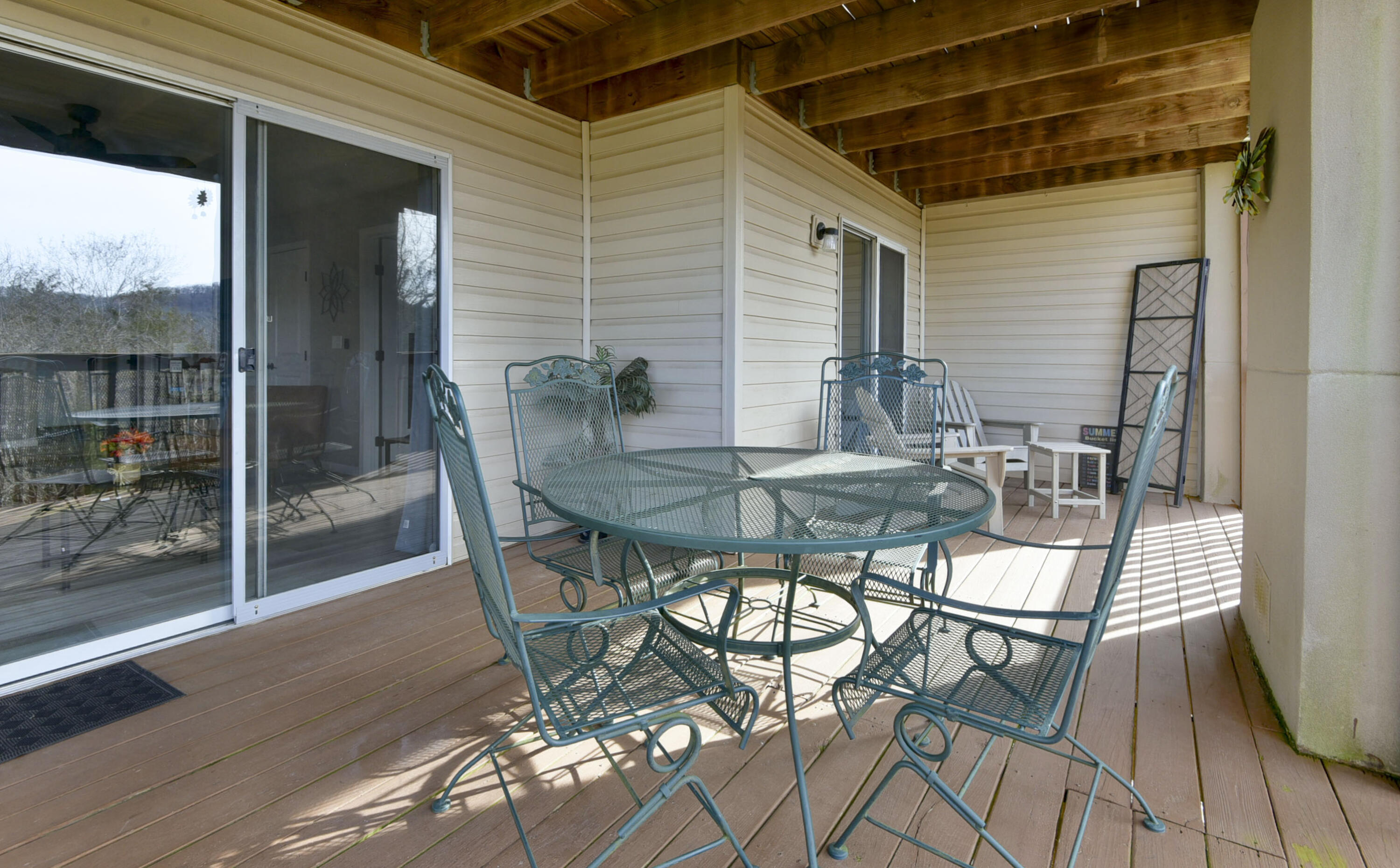 5 Woodpecker Lane Property Photo 2