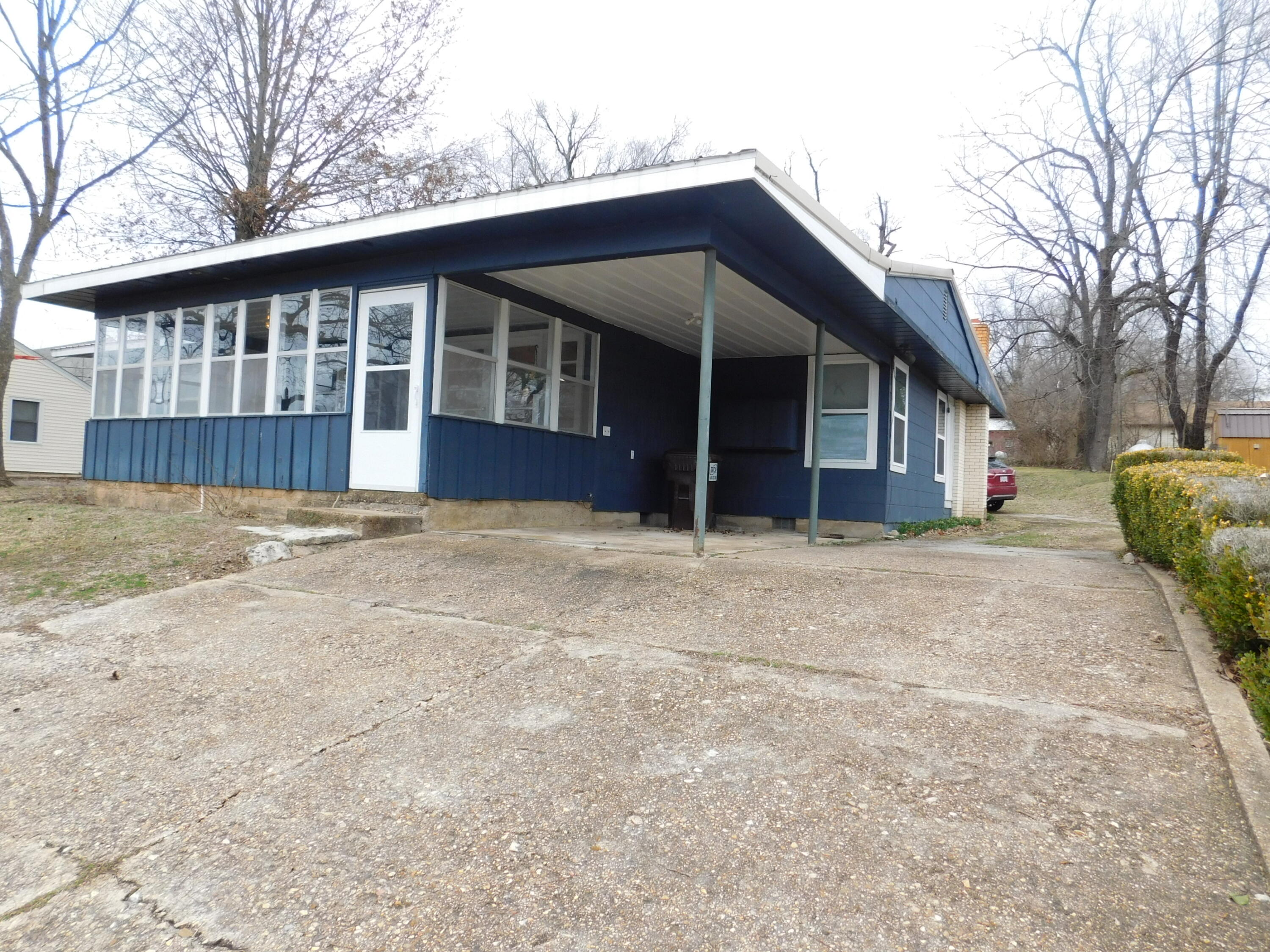 99 First Street Property Photo 17