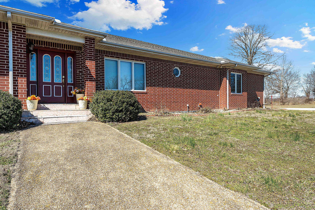 21671 State Hwy. 37 Property Photo 4