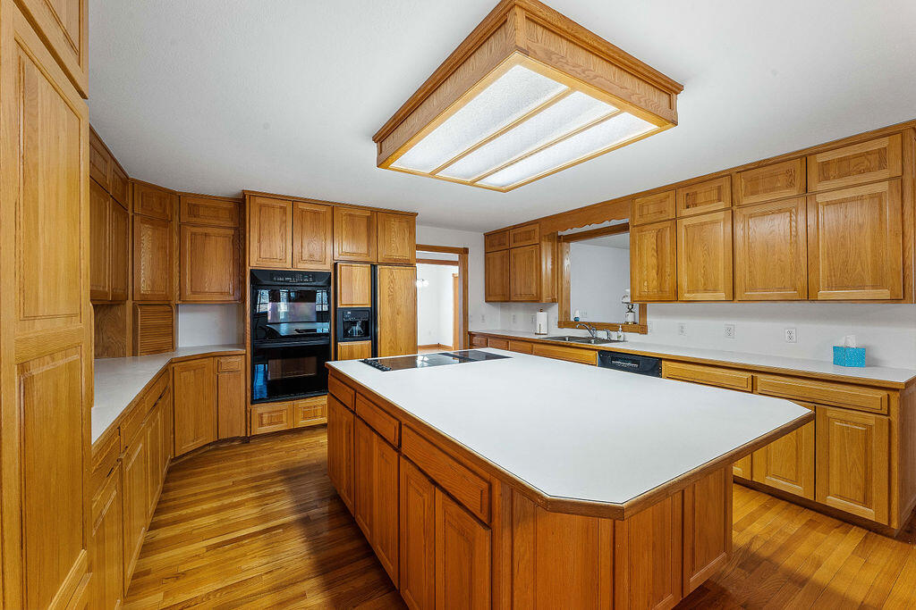 21671 State Hwy. 37 Property Photo 14