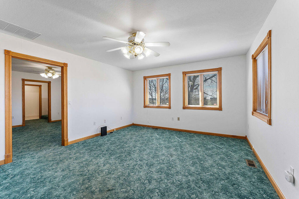 21671 State Hwy. 37 Property Photo 19