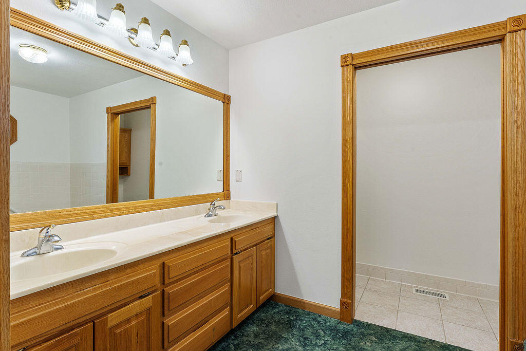 21671 State Hwy. 37 Property Photo 24