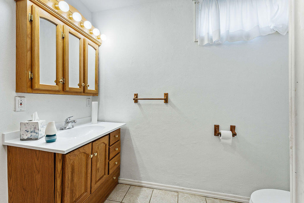 21671 State Hwy. 37 Property Photo 54