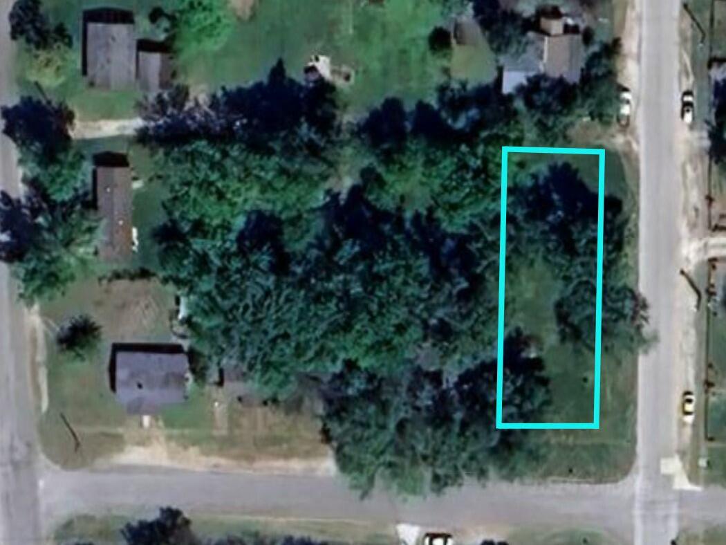 000 Benham Avenue Property Photo