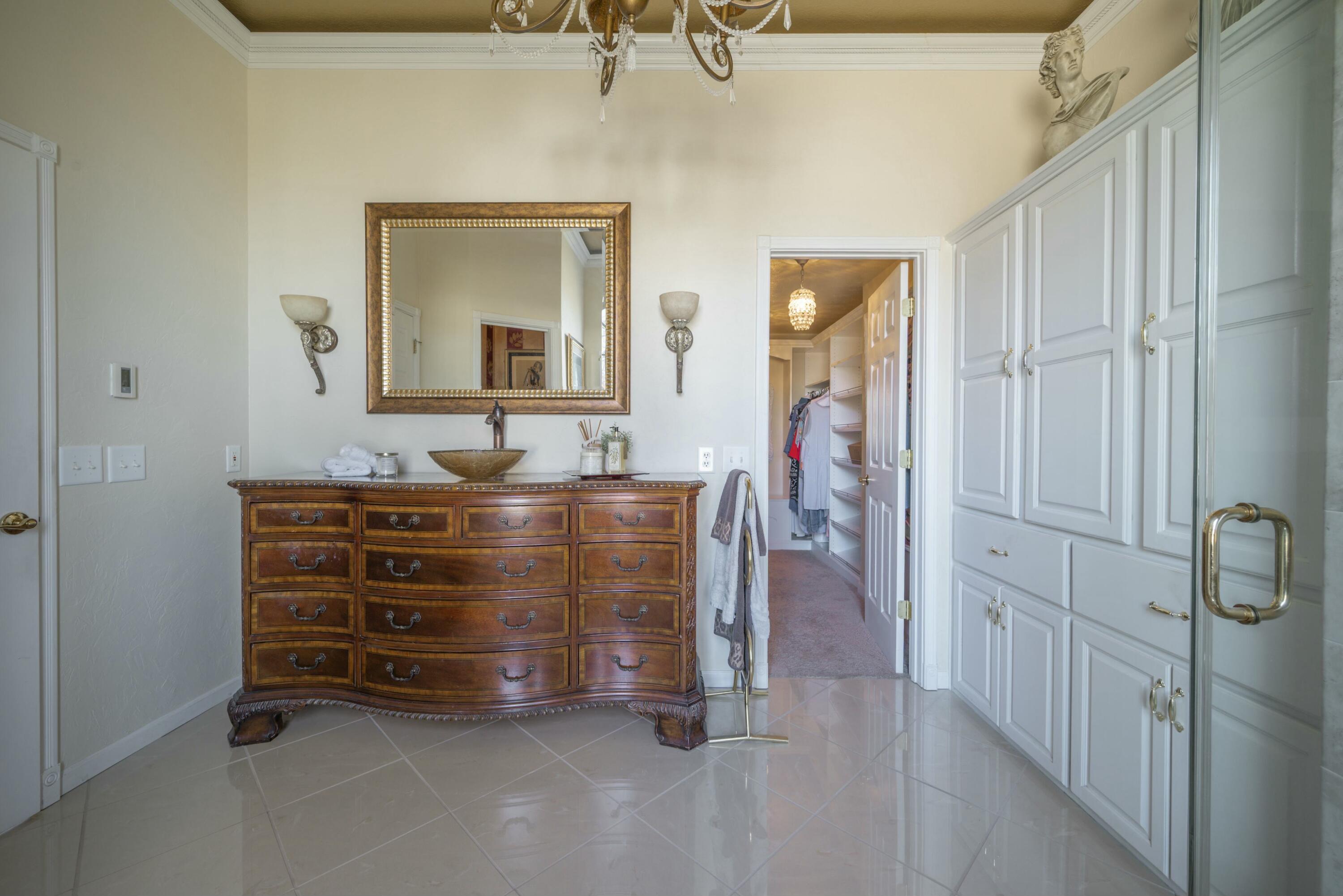 8334 Lawrence 2194 Property Photo 13
