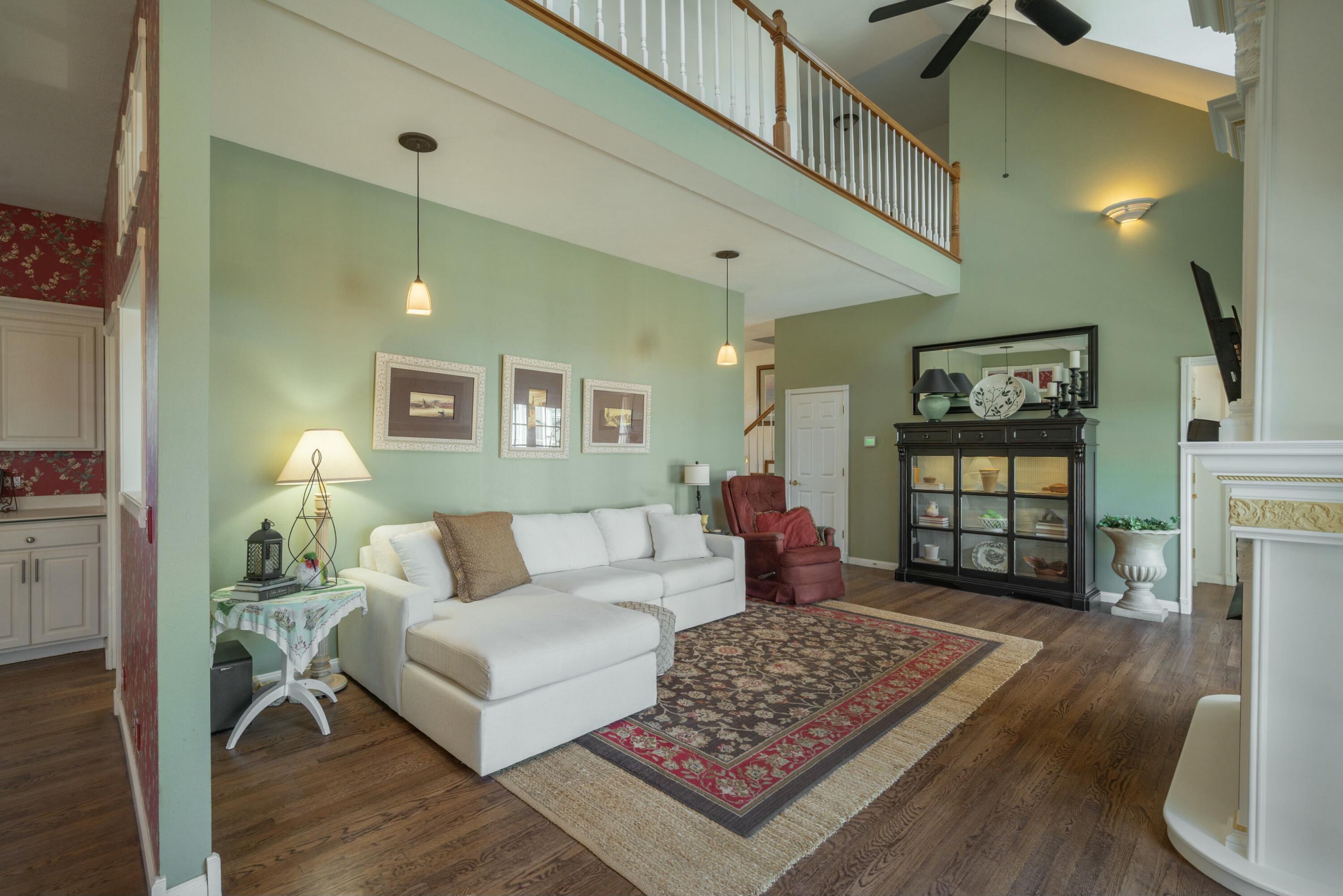 8334 Lawrence 2194 Property Photo 18
