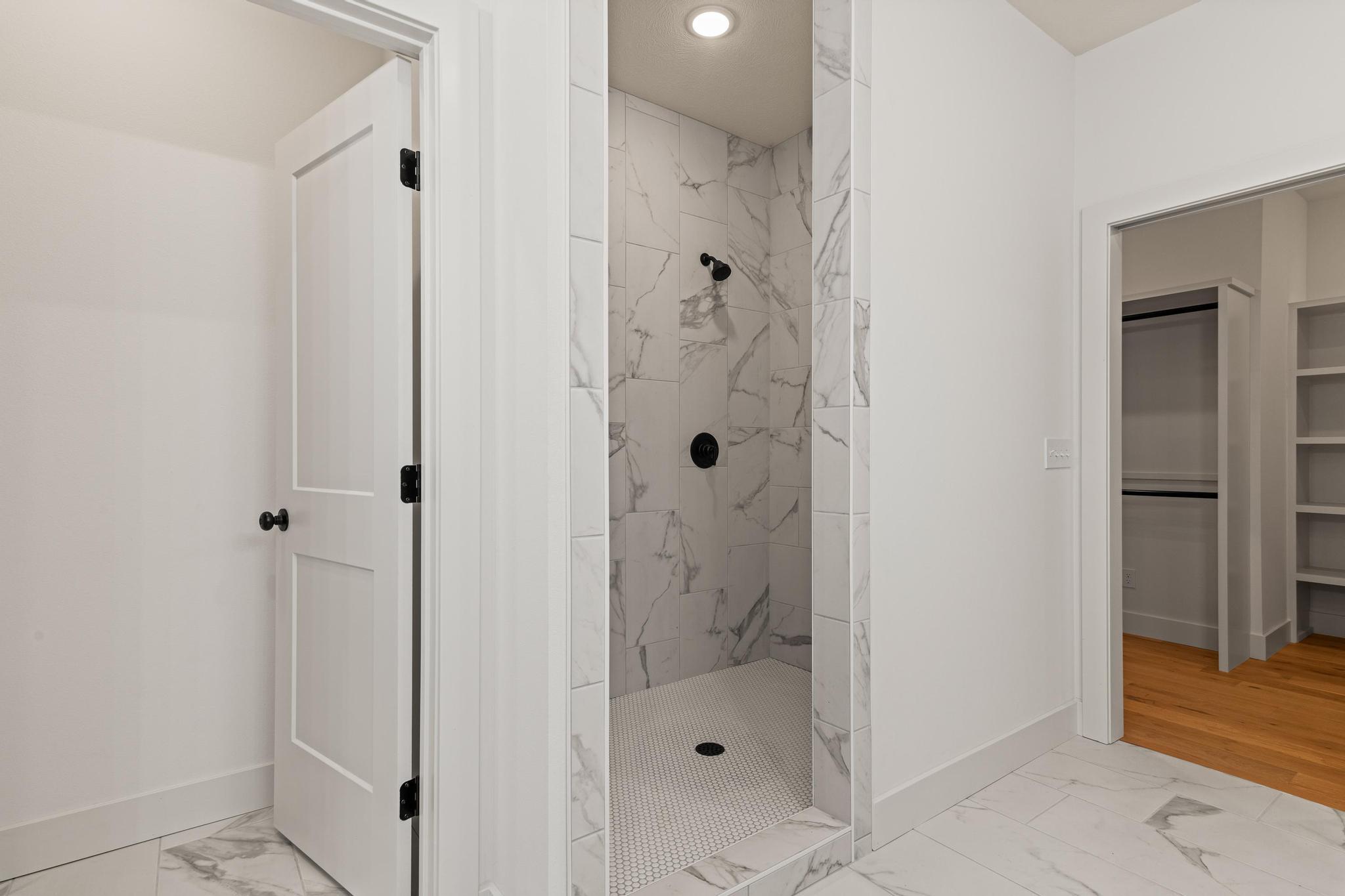 3941 East Woodhue Street Property Photo 23