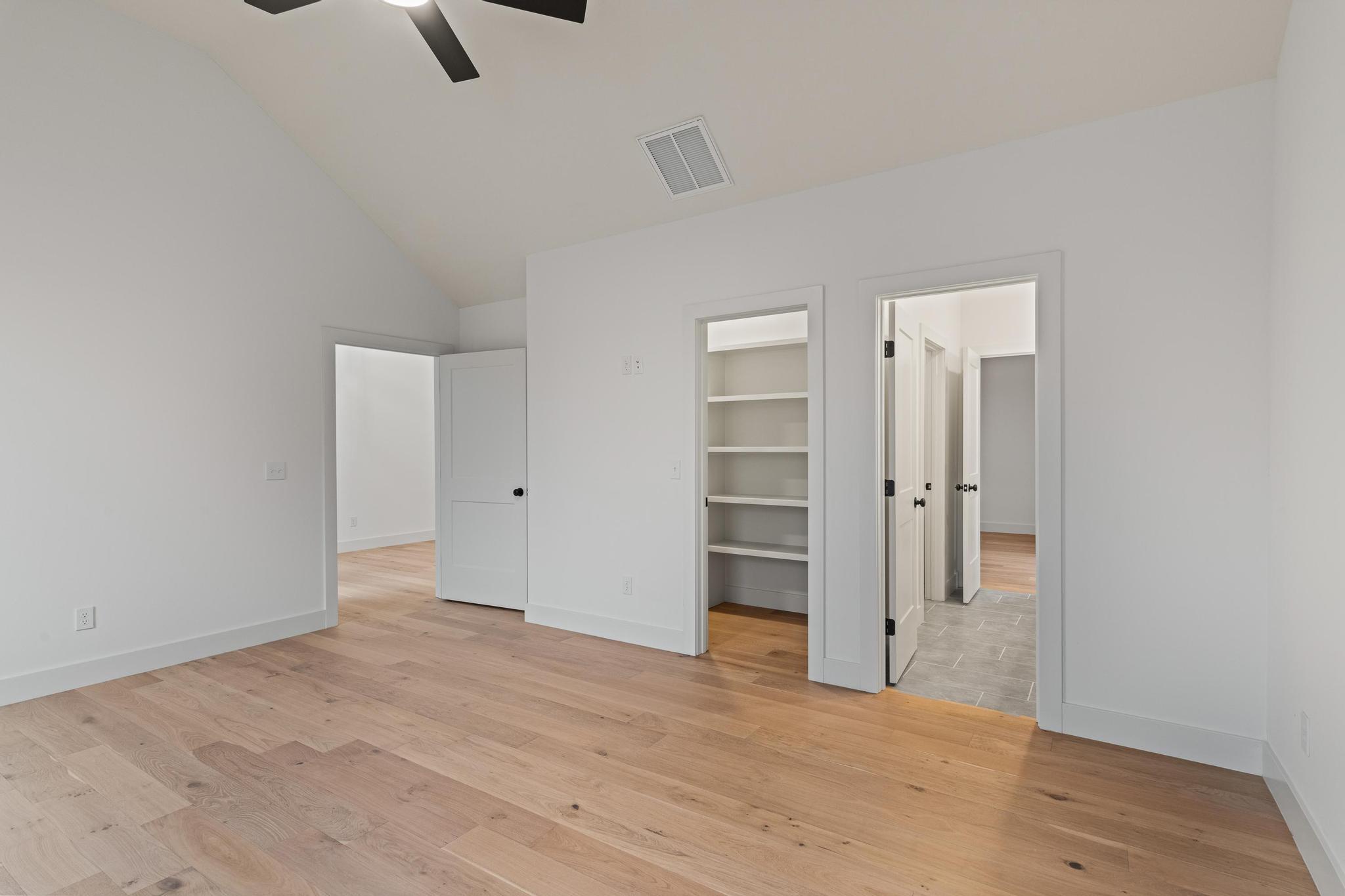 3941 East Woodhue Street Property Photo 34